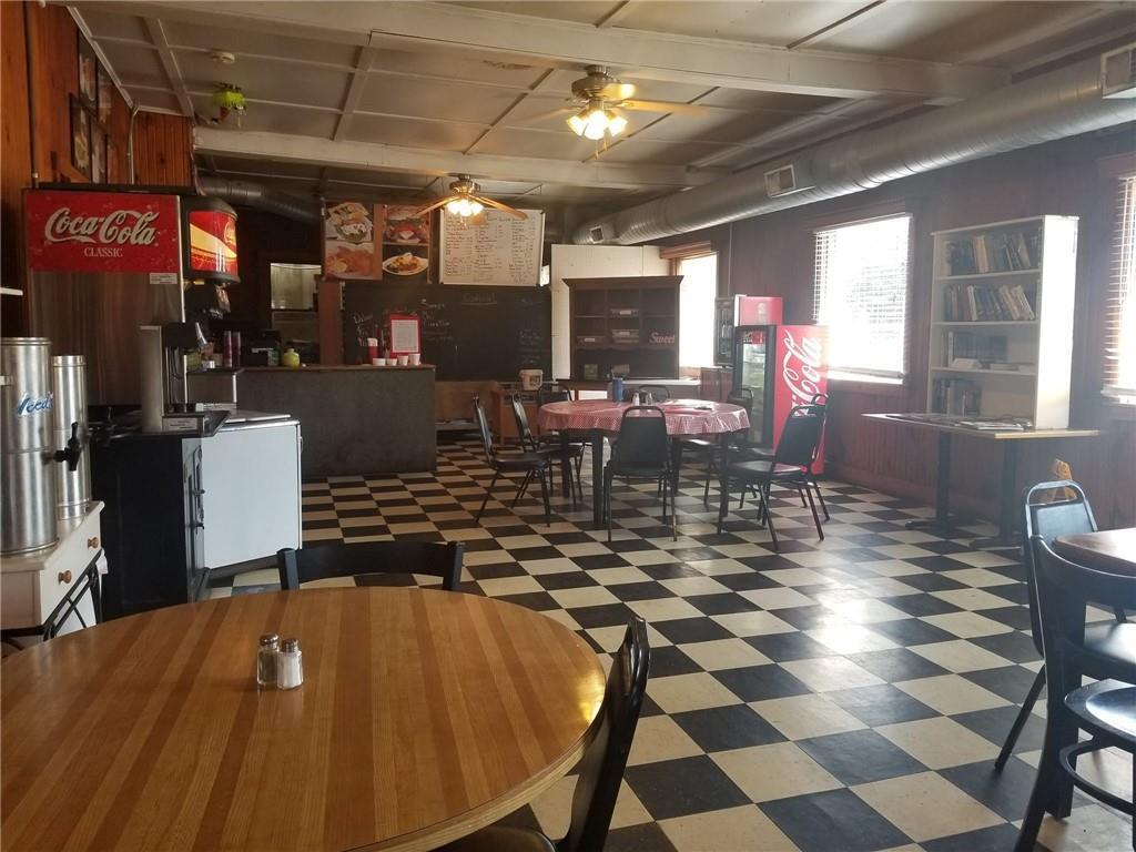 841 S Gardner Street, Scottsburg, IN, 47170 photo 4 of 13