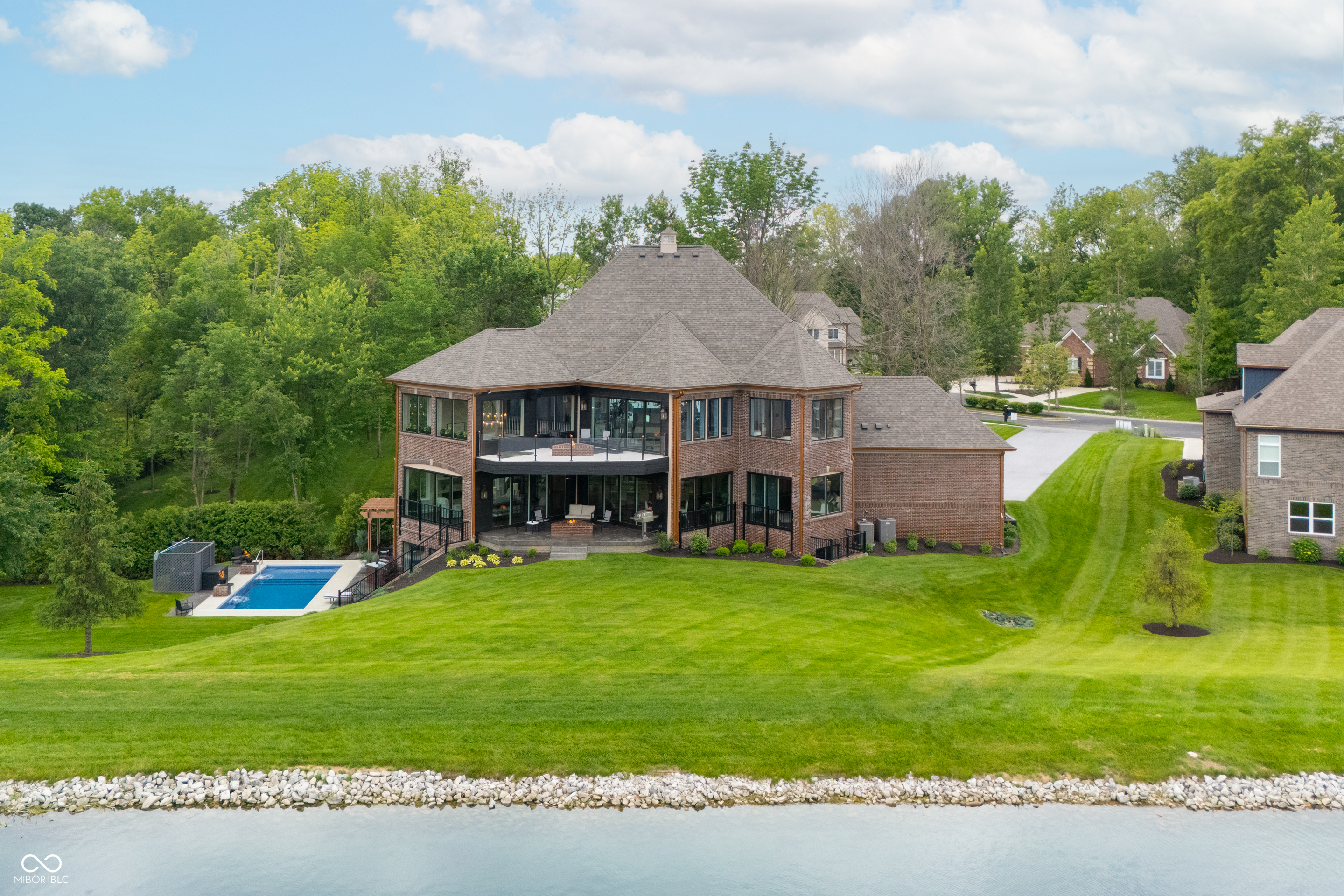 11683 Cold Creek Court, Zionsville, IN, 46077 photo 4 of 74