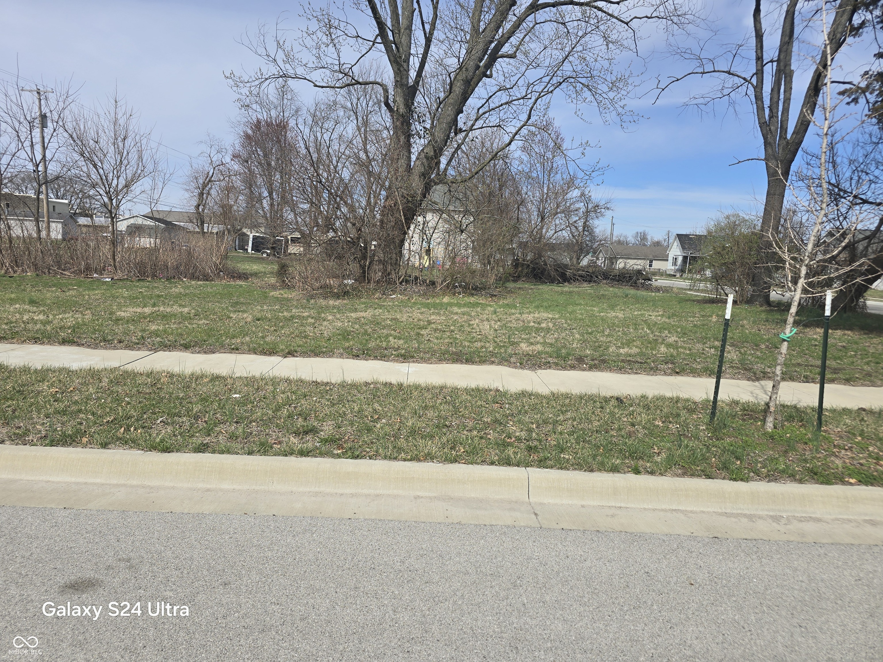 1227,1229,1231 S 13TH HALF Street, Terre Haute, IN, 47802 photo 4 of 7