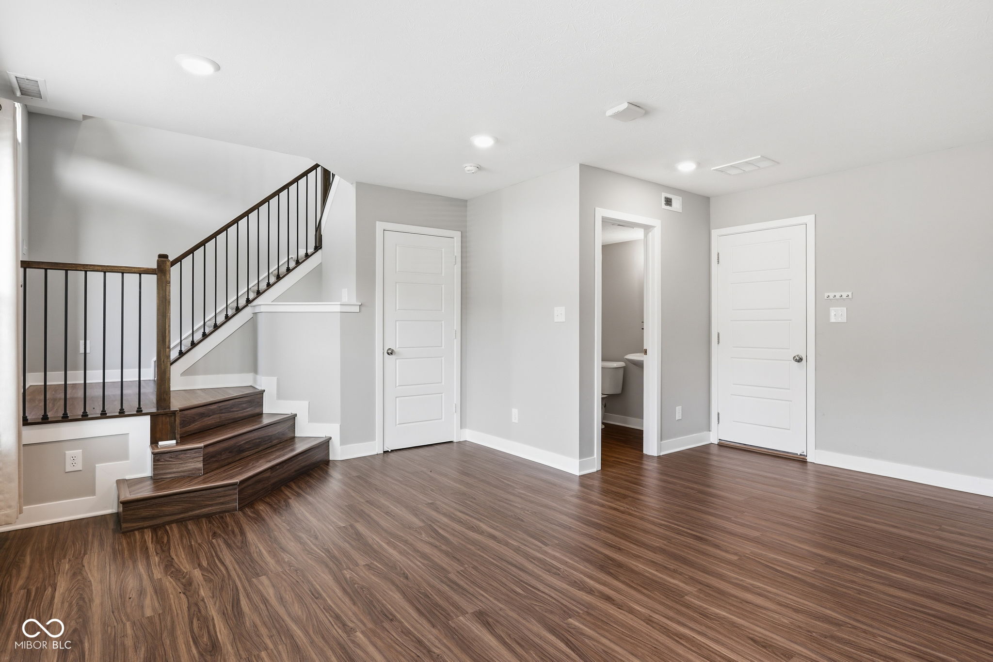13472 Erlen Drive, Fishers, IN, 46037 photo 4 of 37