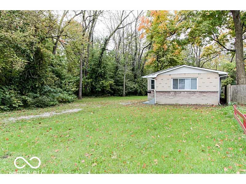 5429 E Burgess Avenue, Indianapolis, IN, 46219 photo 4 of 22