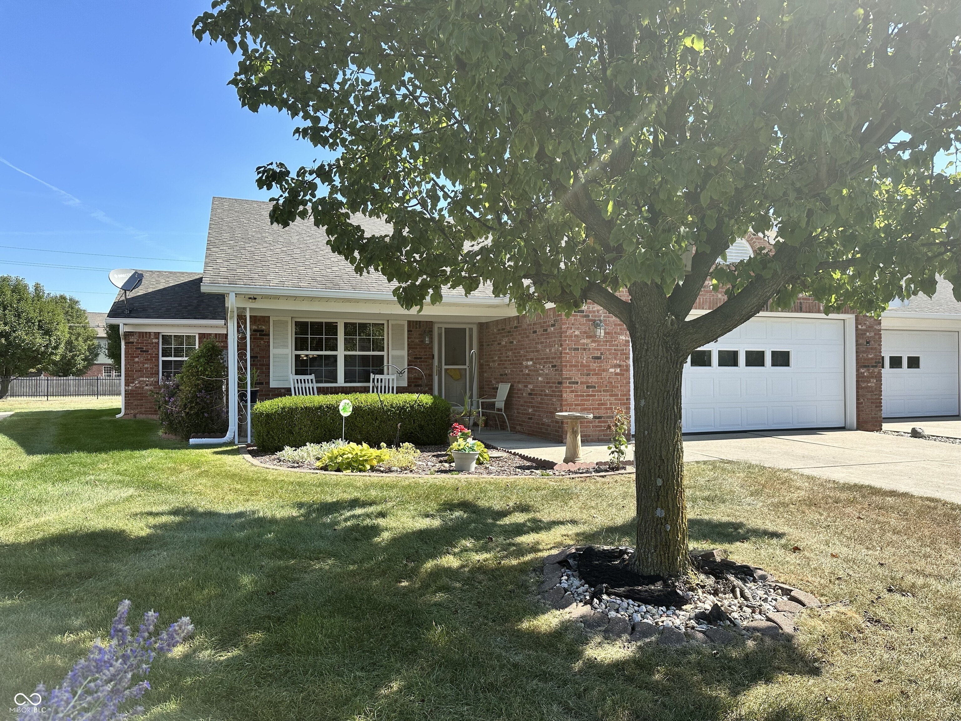 8131 Bentley Farms Place, Indianapolis, IN, 46259 photo 4 of 30