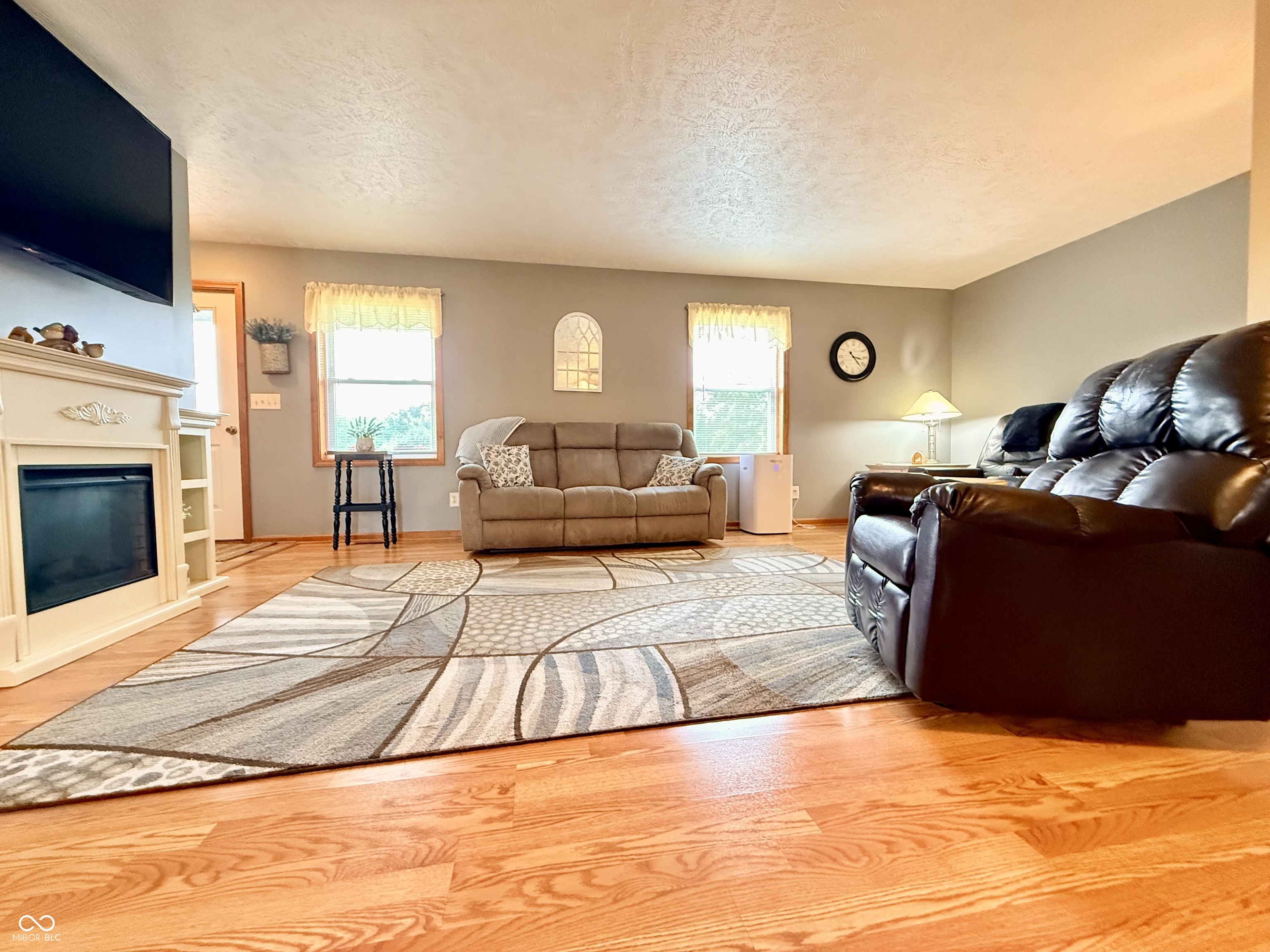 201 Janeway Drive, Veedersburg, IN, 47987 photo 4 of 59