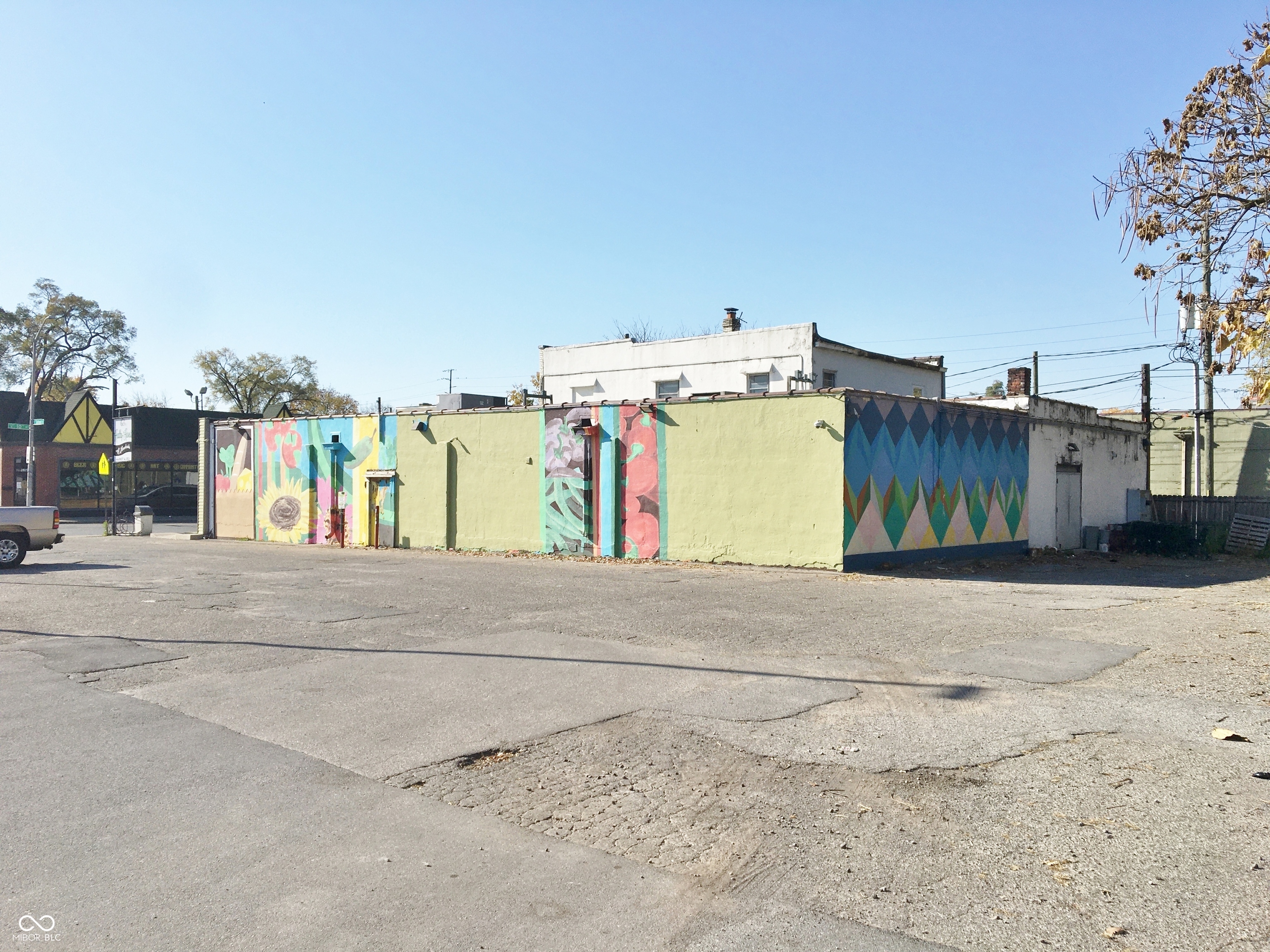 2828 E 10th Street, Indianapolis, IN, 46201 photo 4 of 5