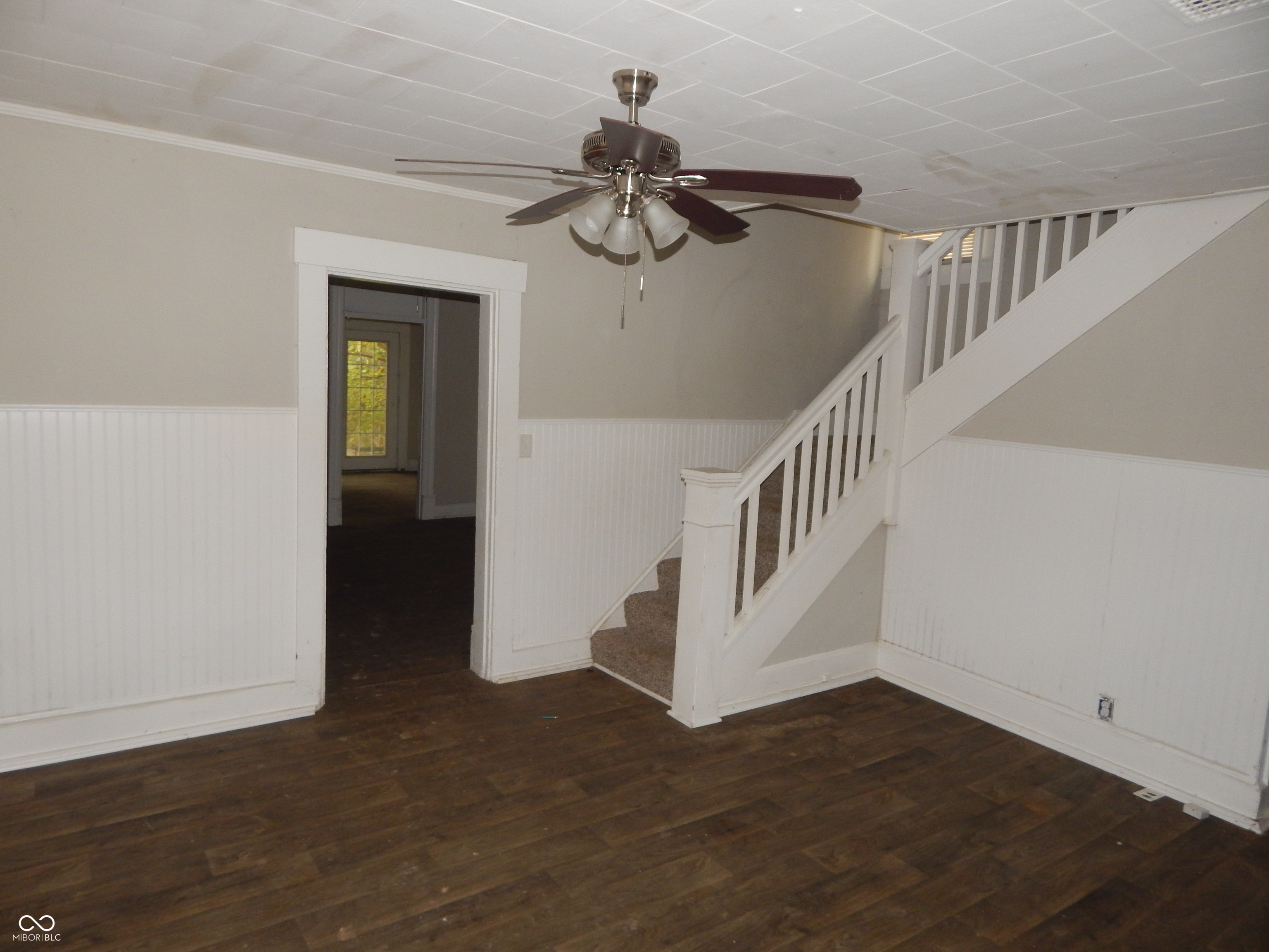 727 W 9th Street, Anderson, IN, 46016 photo 4 of 14