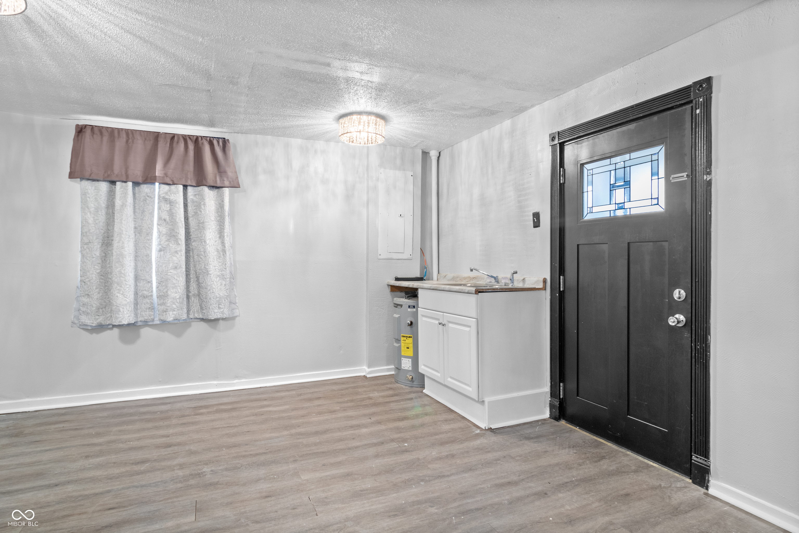 31 N Forest Avenue, Indianapolis, IN, 46201 photo 4 of 15