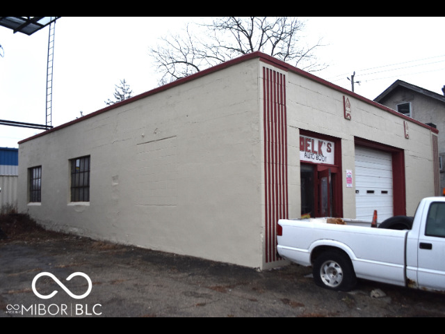 8 N Sheridan Avenue, Indianapolis, IN, 46219 photo 4 of 20