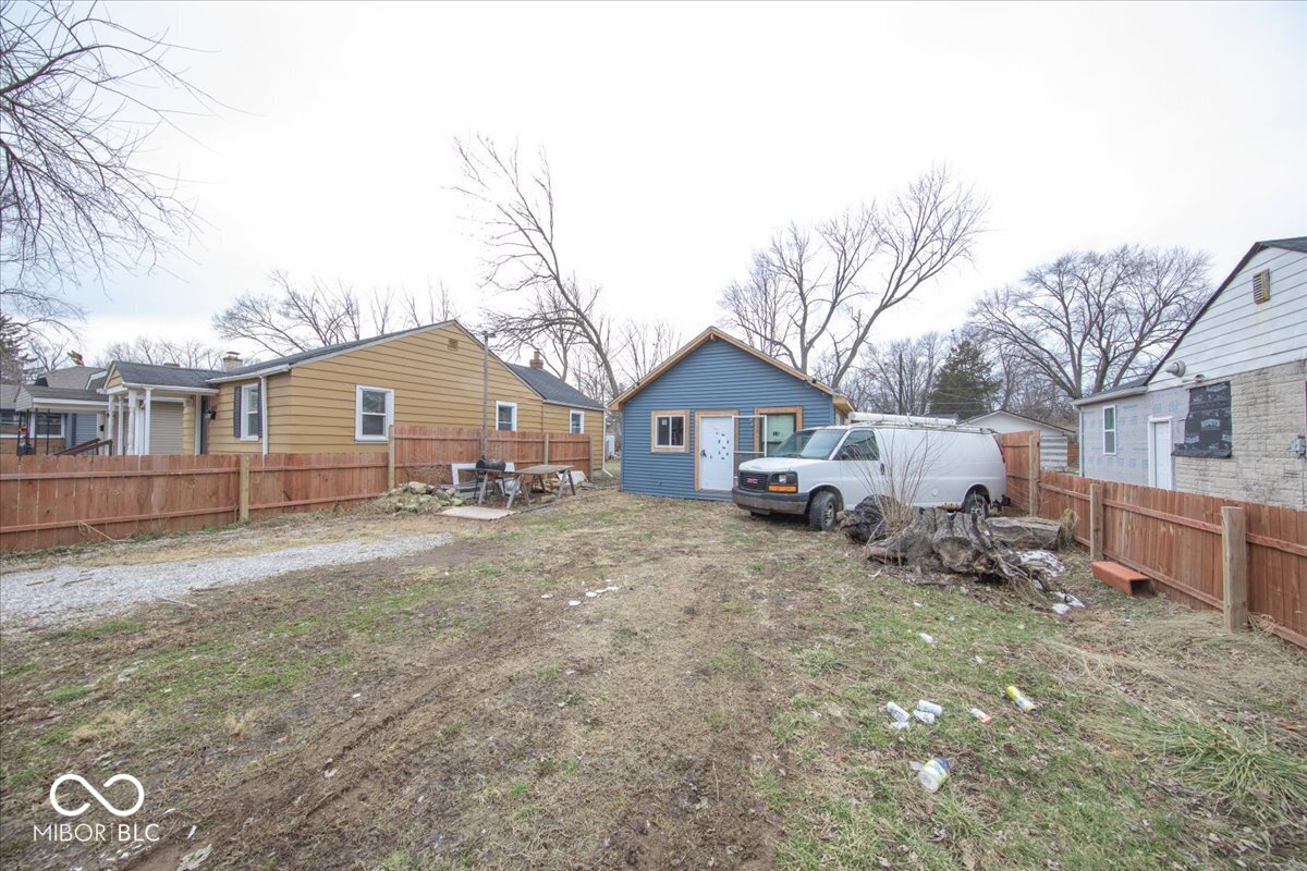 2022 N Alton Avenue, Indianapolis, IN, 46222 photo 4 of 20