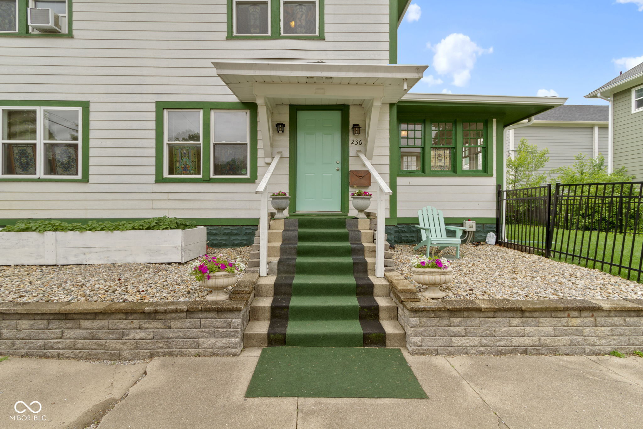 236 W 33rd Street, Indianapolis, IN, 46208 photo 4 of 45