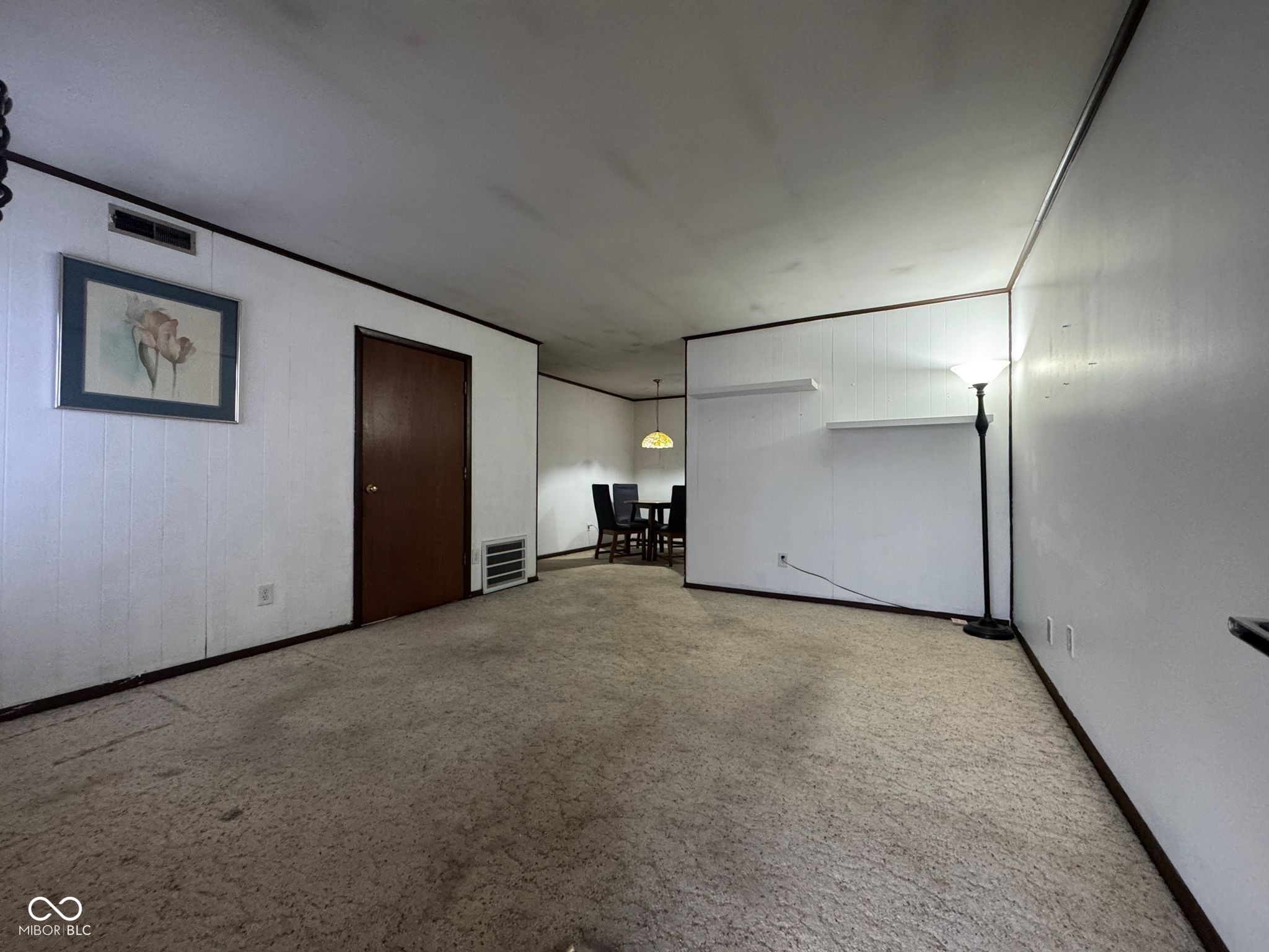 10053 E Dedham Drive, Indianapolis, IN, 46229 photo 4 of 10