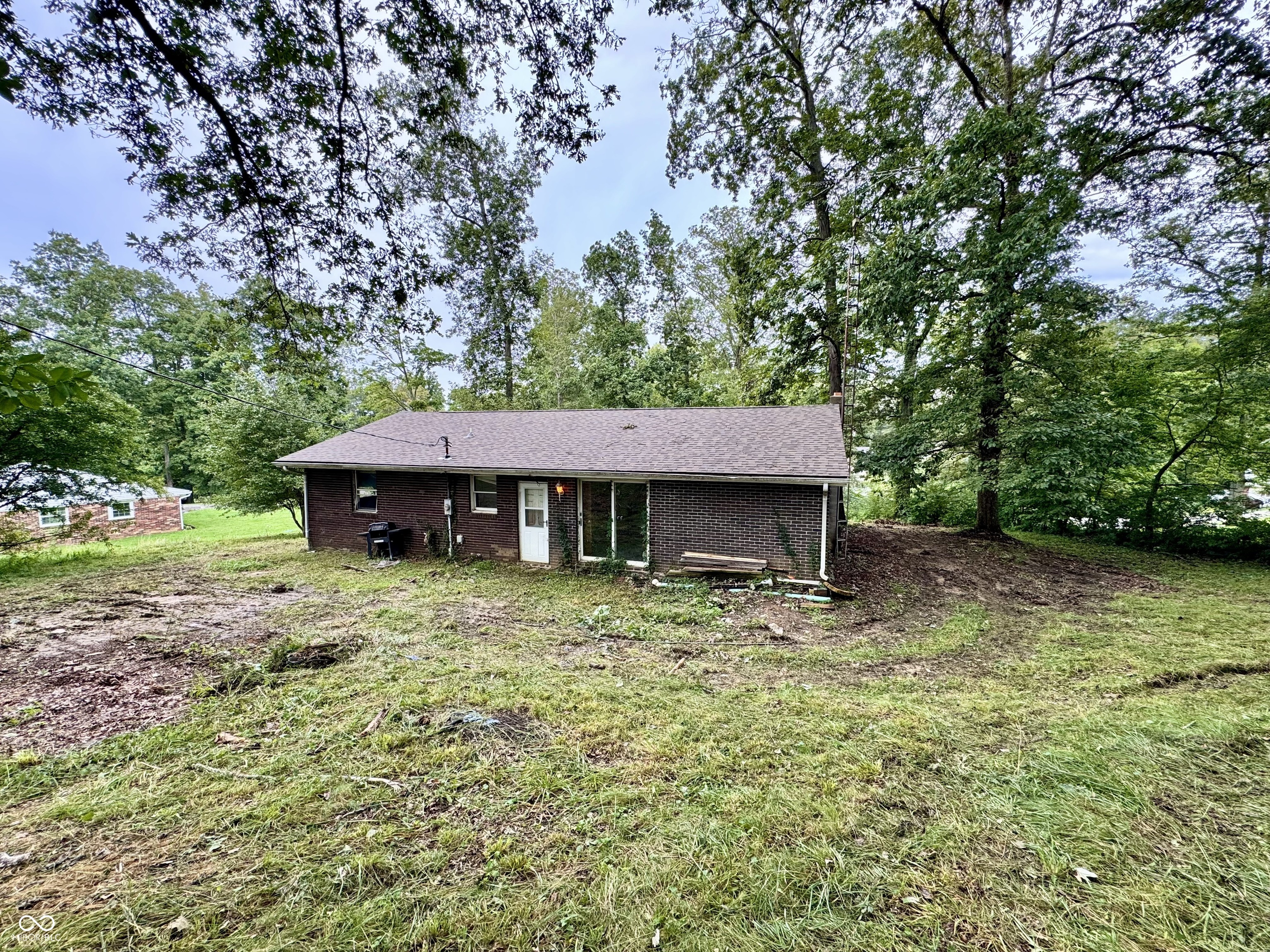 6425 W Todd Court, North Vernon, IN, 47265 photo 4 of 7
