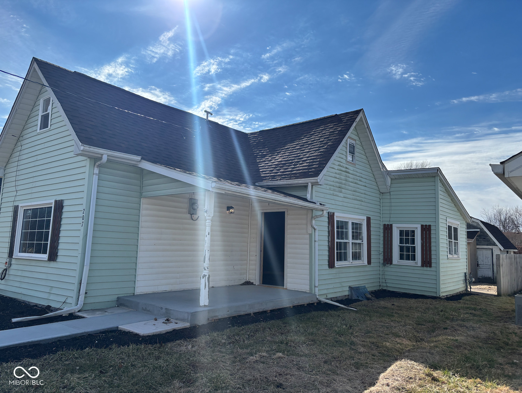 207 S Jackson Street, Frankton, IN, 46044 photo 4 of 33