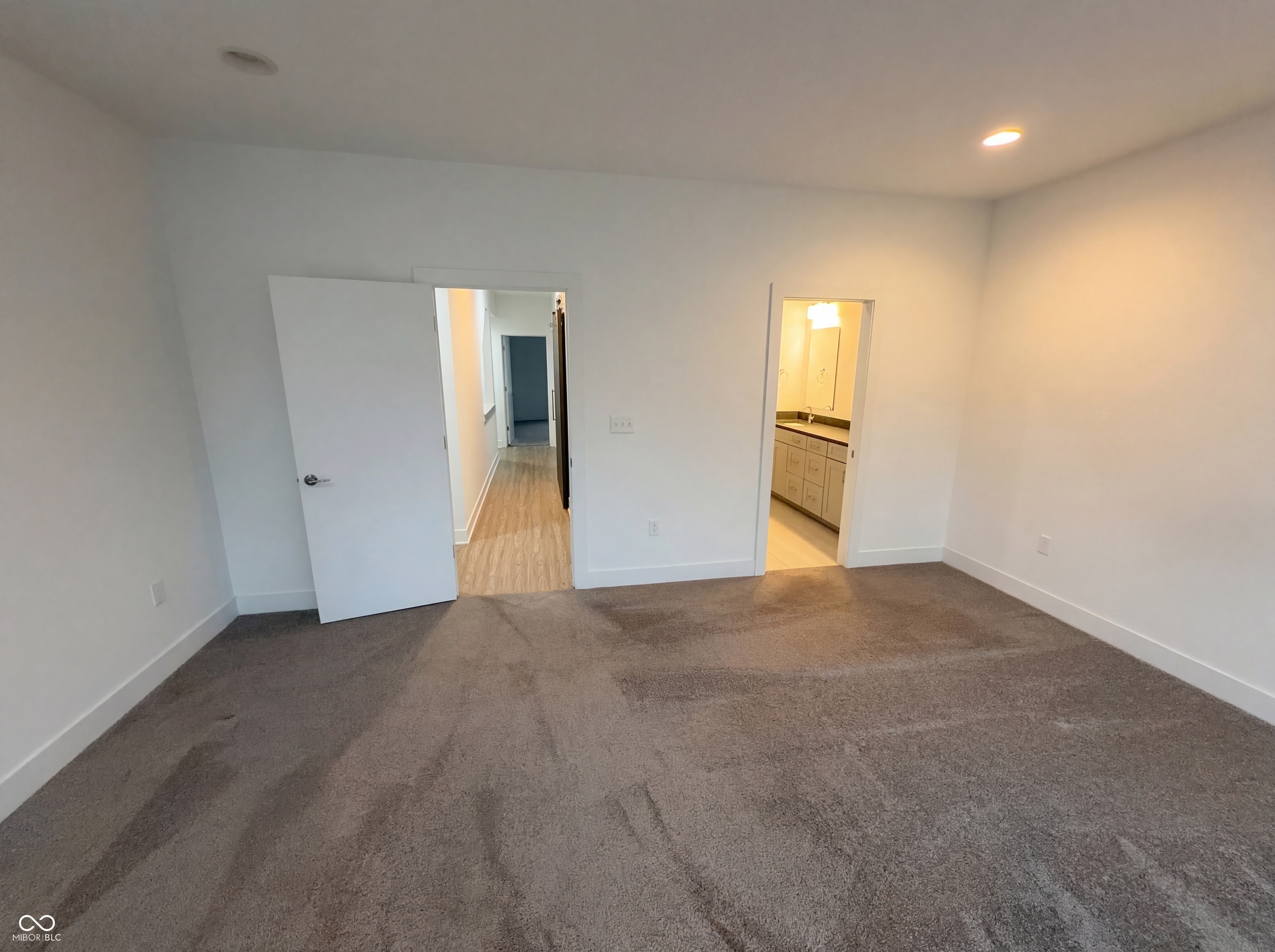 1528 Central Avenue, Indianapolis, IN, 46202 photo 4 of 61
