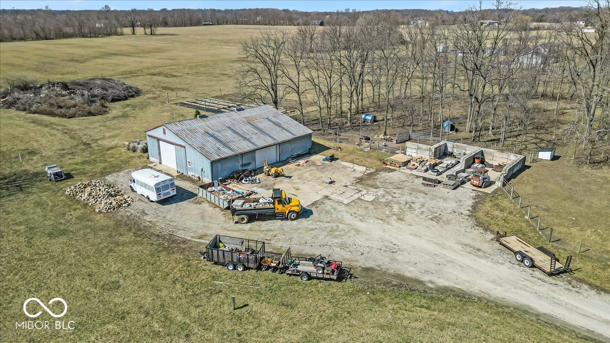 526 N 1200 E, Sheridan, IN, 46069 photo 4 of 6