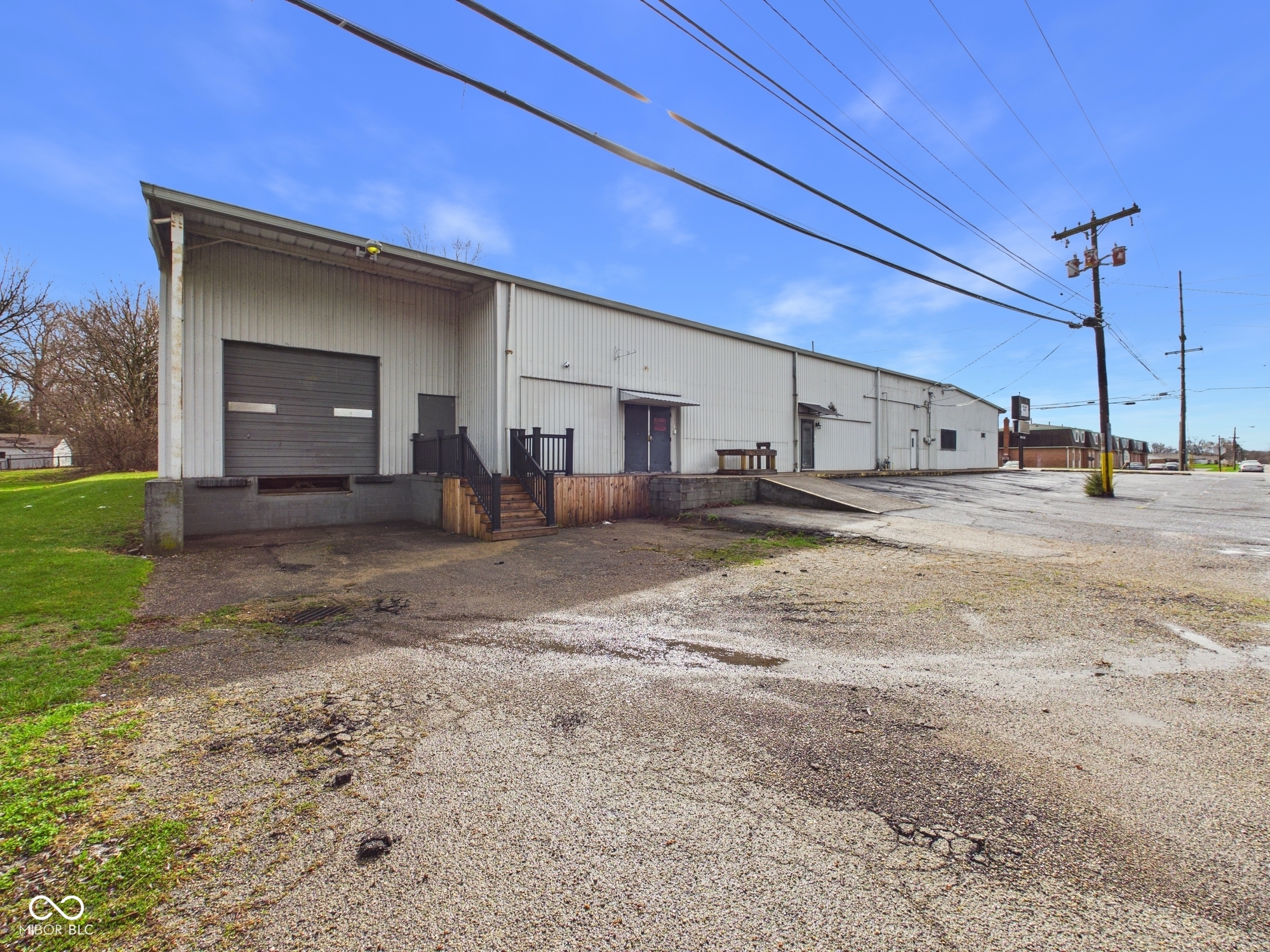 2500 E 10th Street, Anderson, IN, 46012 photo 4 of 49