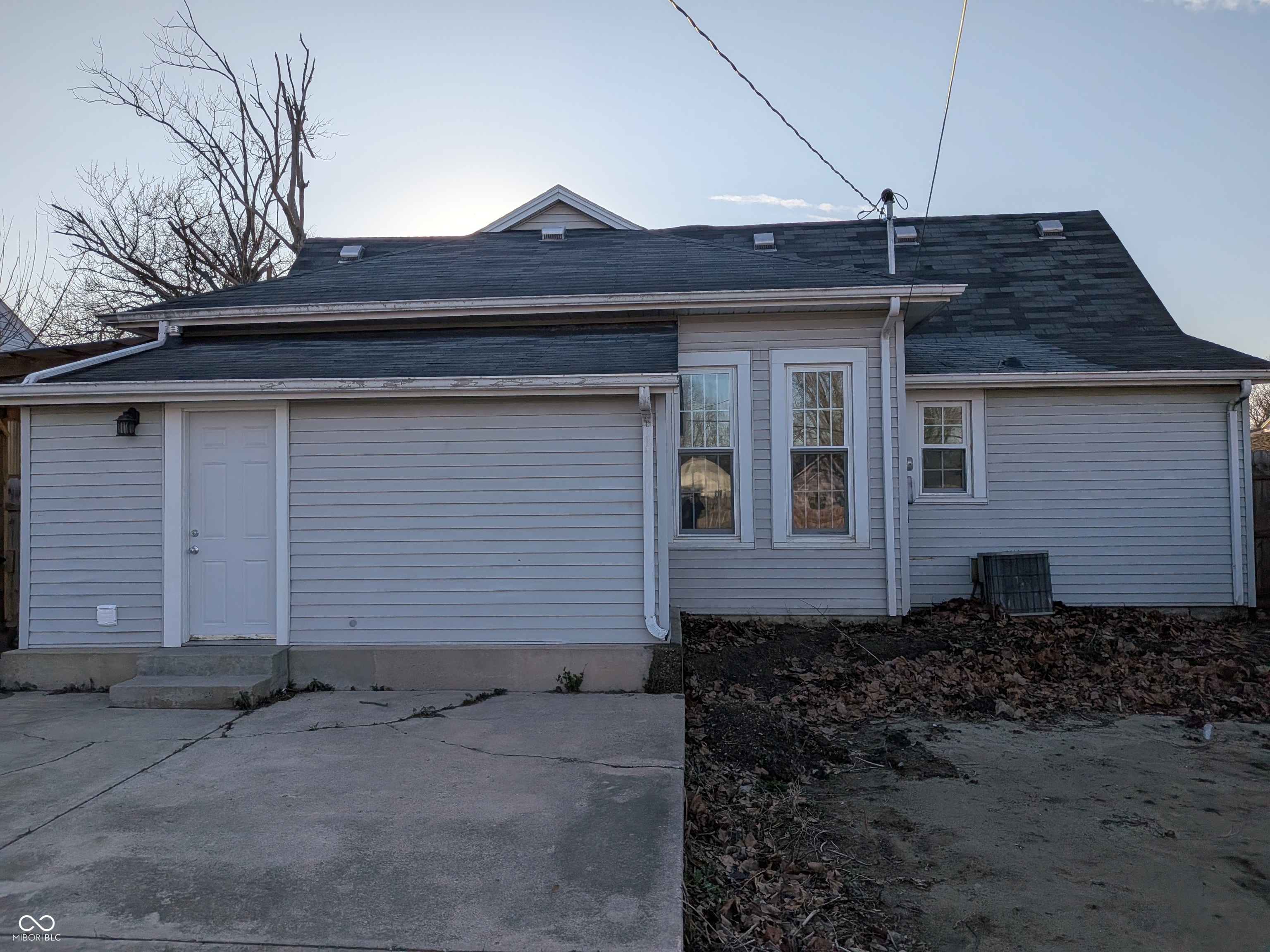 3432 Hamilton Place, Anderson, IN, 46013 photo 4 of 31
