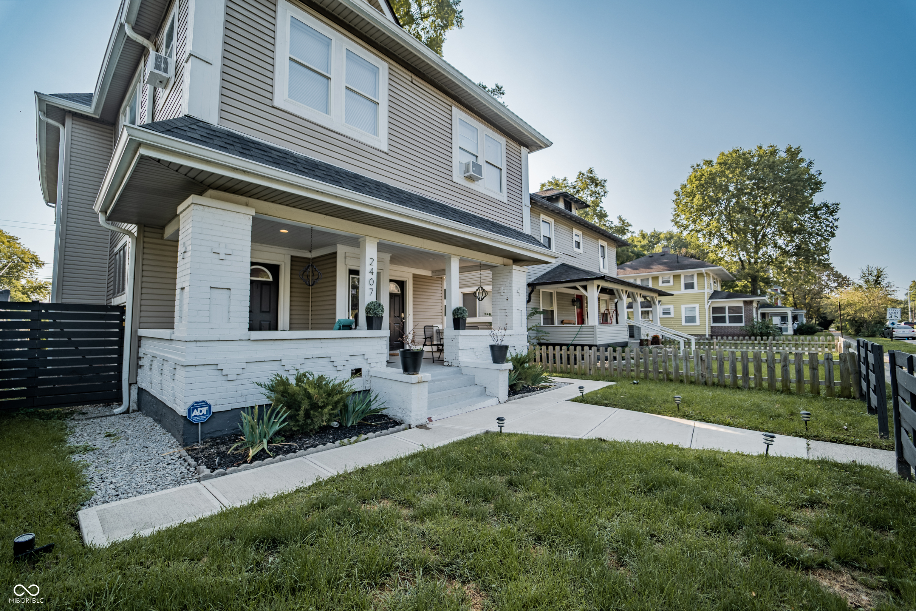 2407 N Capitol Avenue, Indianapolis, IN, 46208 photo 4 of 110