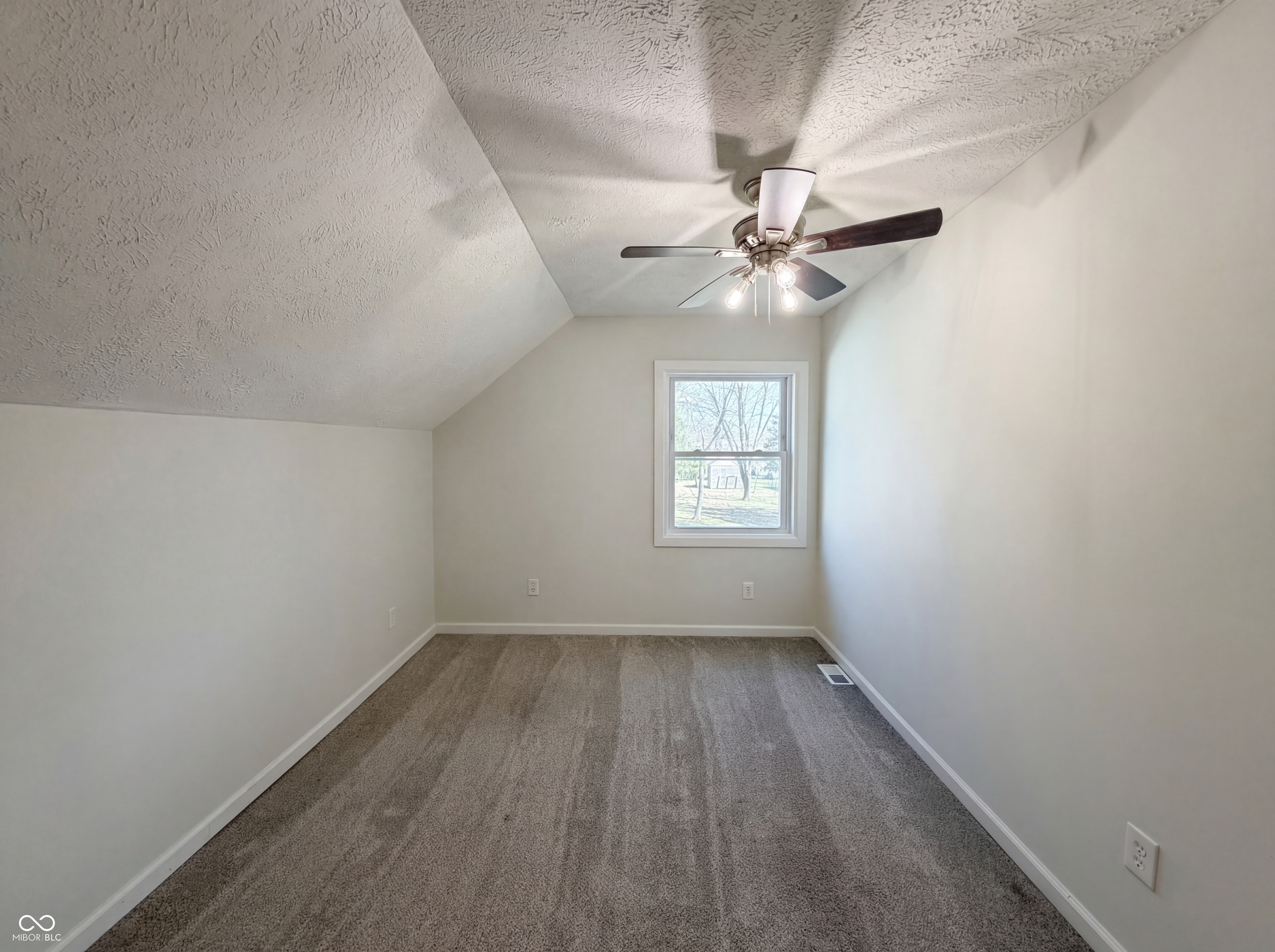 740 1/2 N Main Street, Tipton, IN, 46072 photo 4 of 17