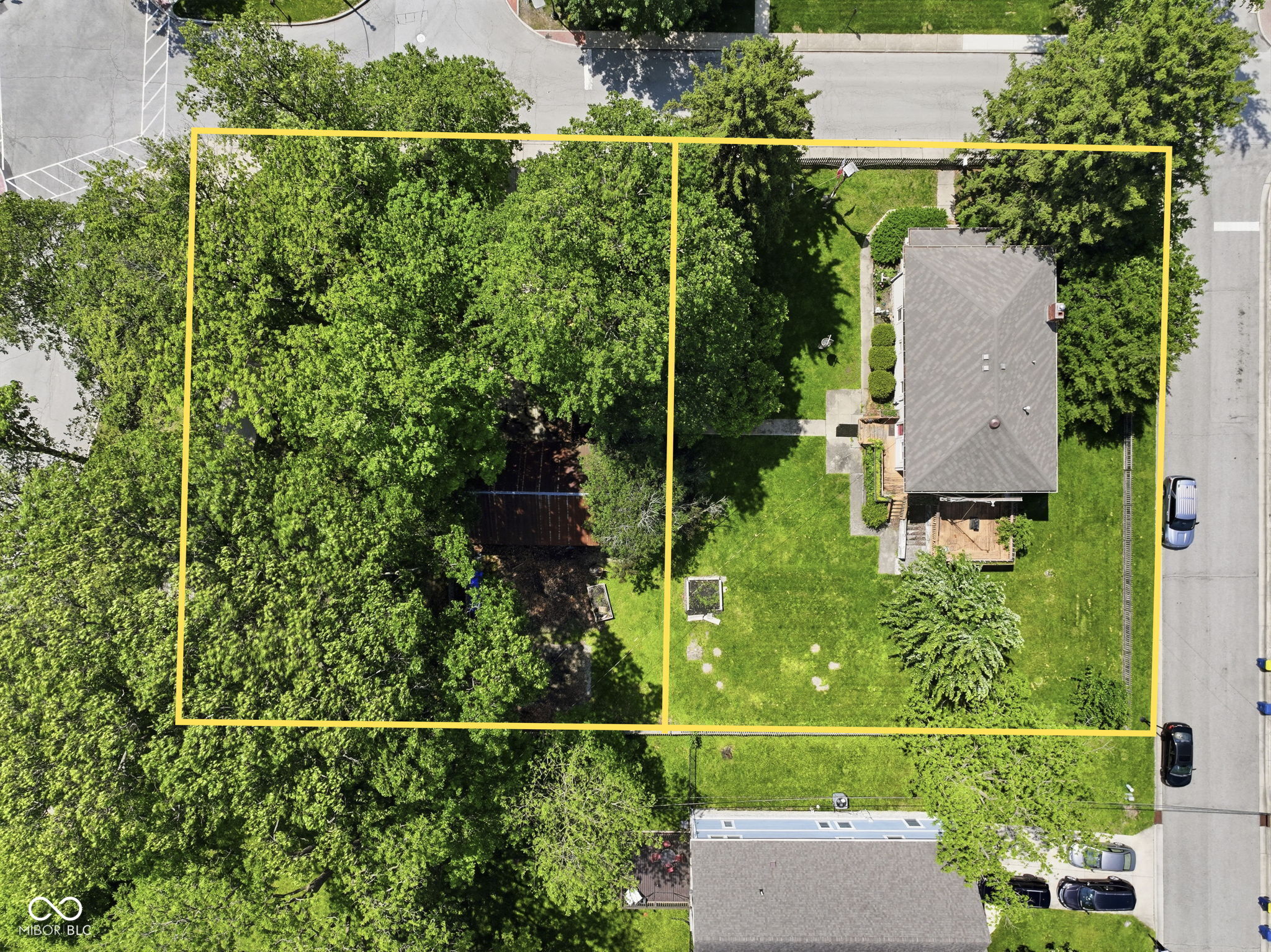 310 2nd Street NE, Carmel, IN, 46032 photo 4 of 42