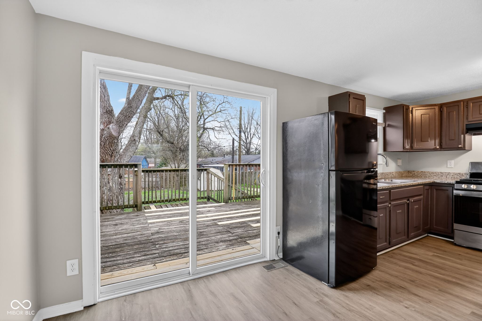 11303 McDowell Drive, Indianapolis, IN, 46229 photo 4 of 18
