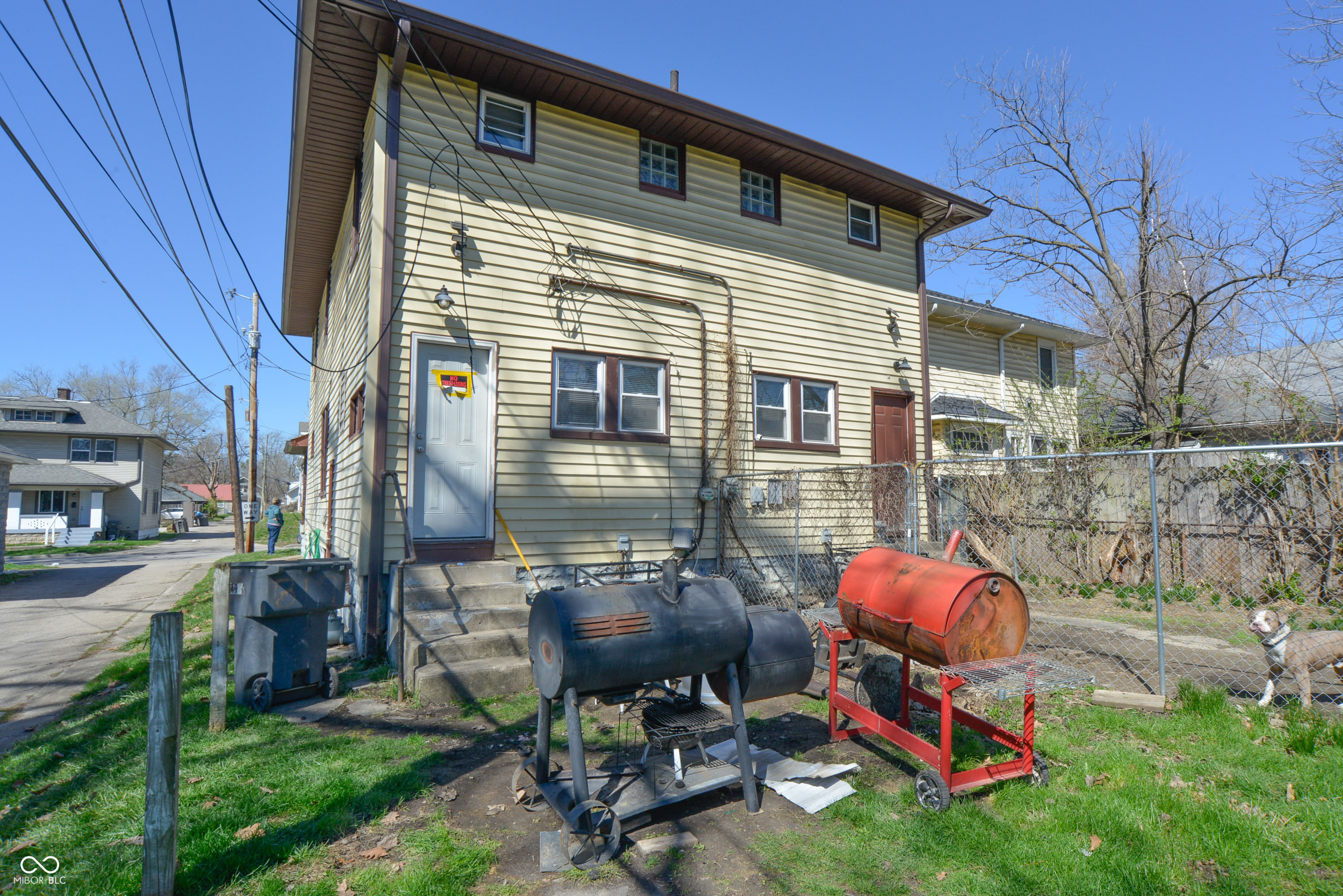319 N Dequincy Street, Indianapolis, IN, 46201 photo 4 of 55