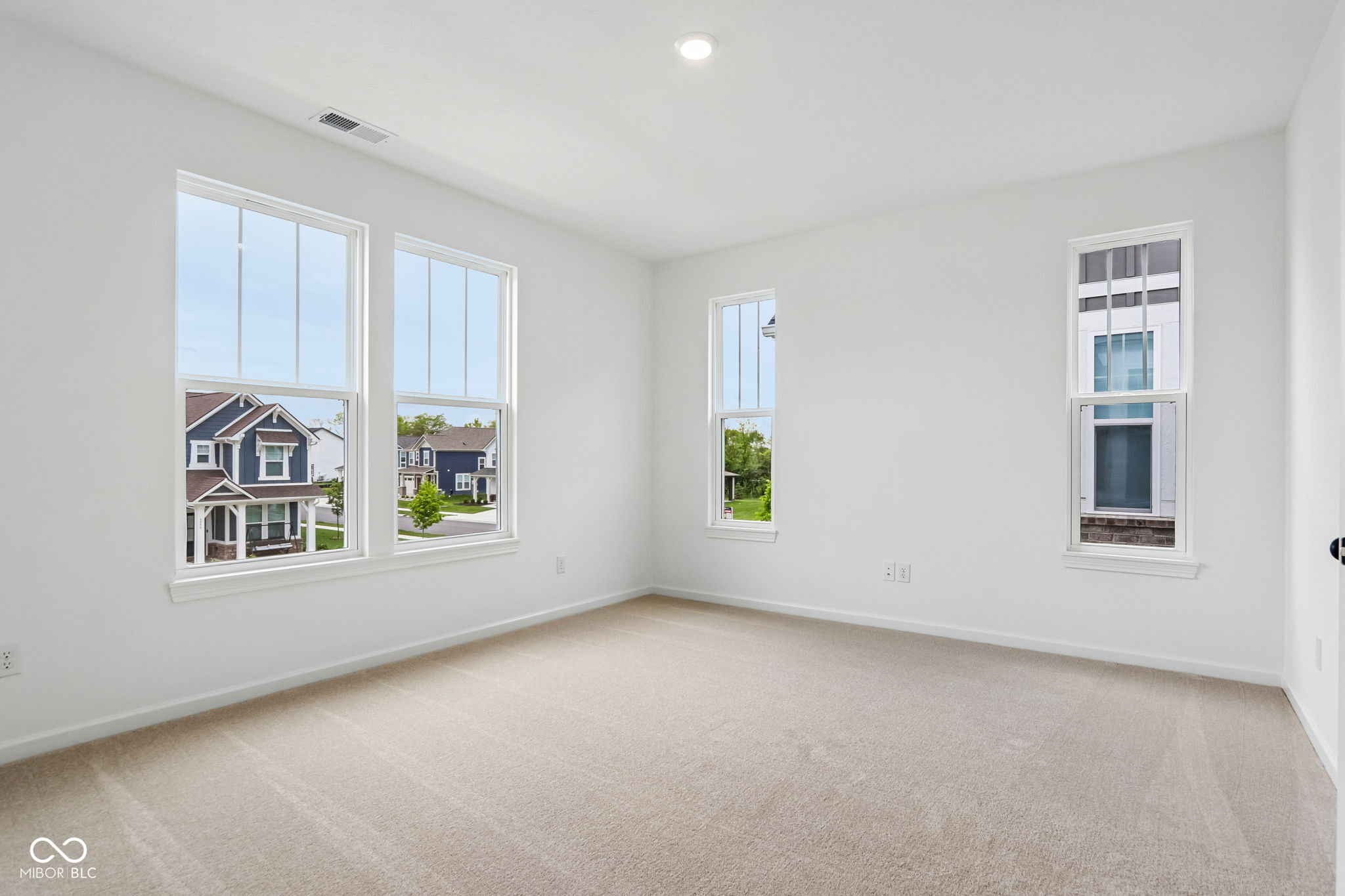5768 Arcade Boulevard, McCordsville, IN, 46055 photo 4 of 41