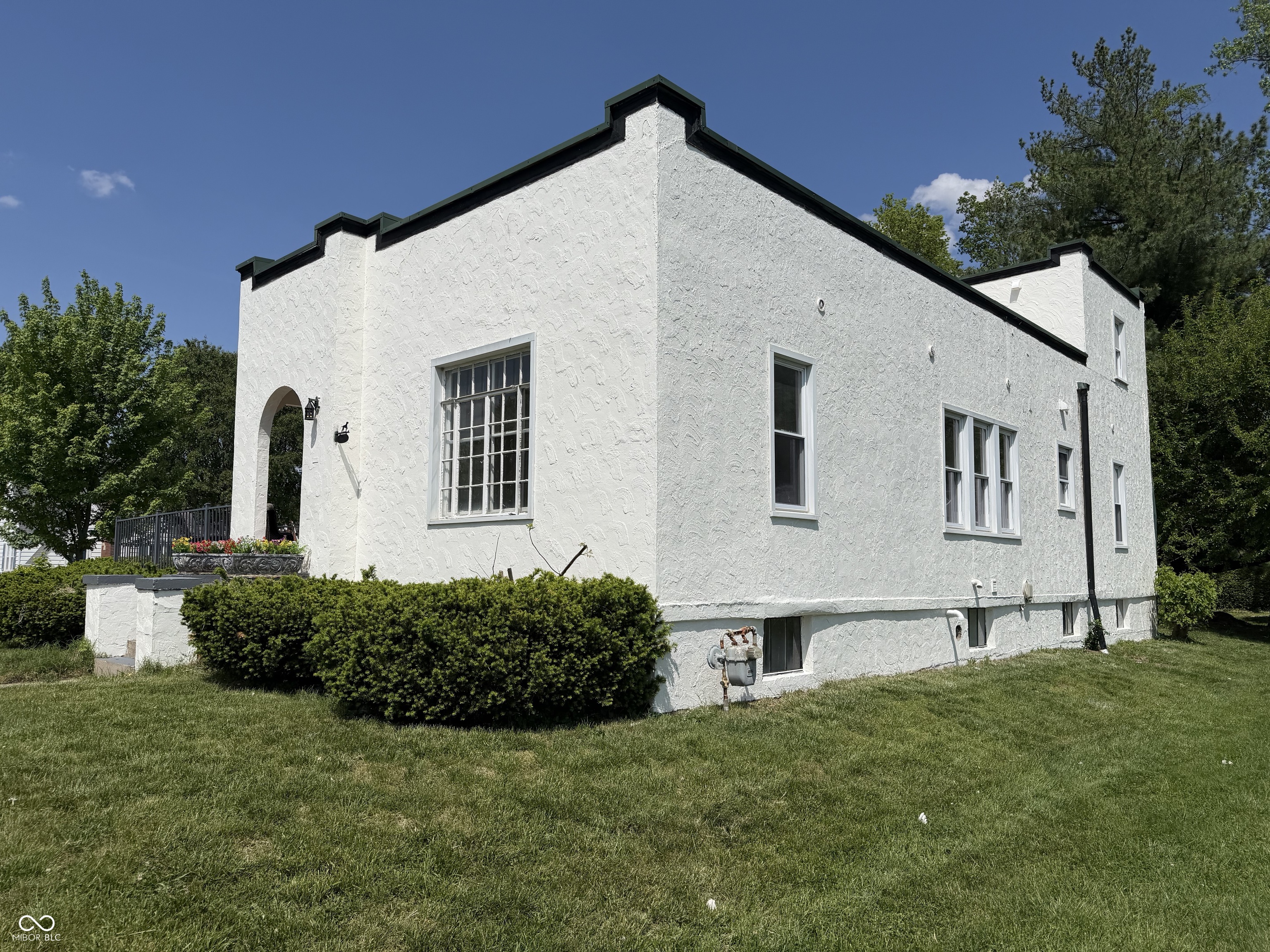 734 W 5th Street, Seymour, IN, 47274 photo 4 of 54
