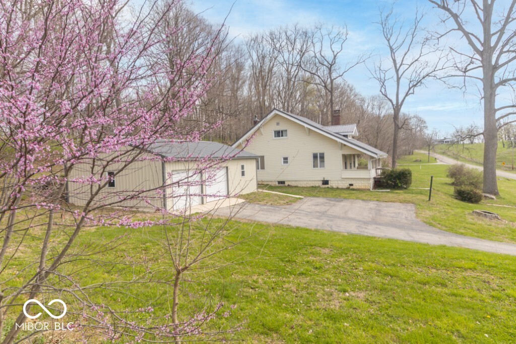 2645 S Greensboro Pike, New Castle, IN, 47362 photo 4 of 63