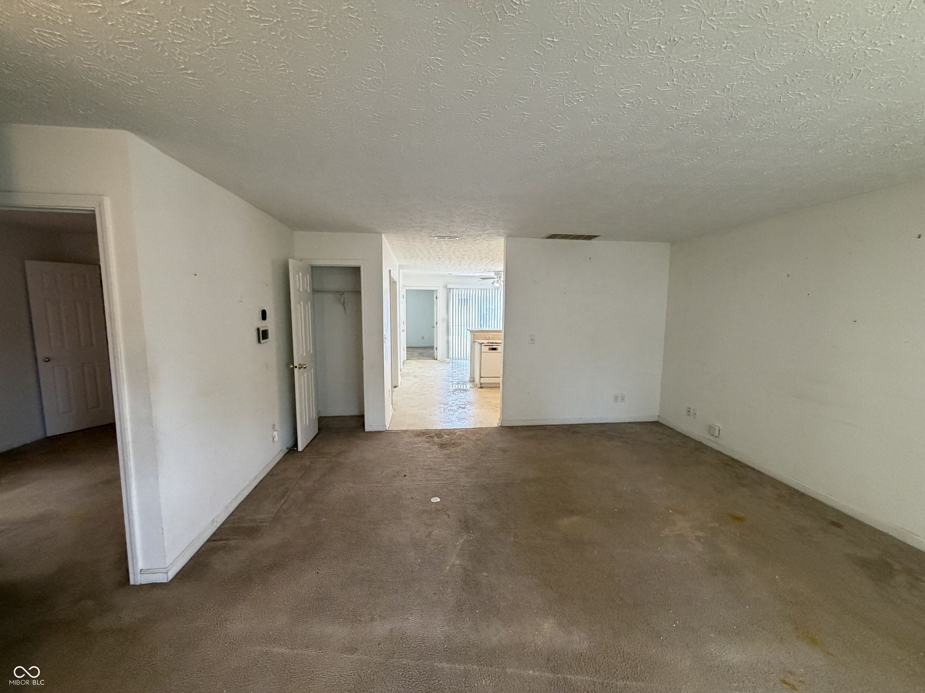 1322 E Naomi Street, Indianapolis, IN, 46203 photo 4 of 18