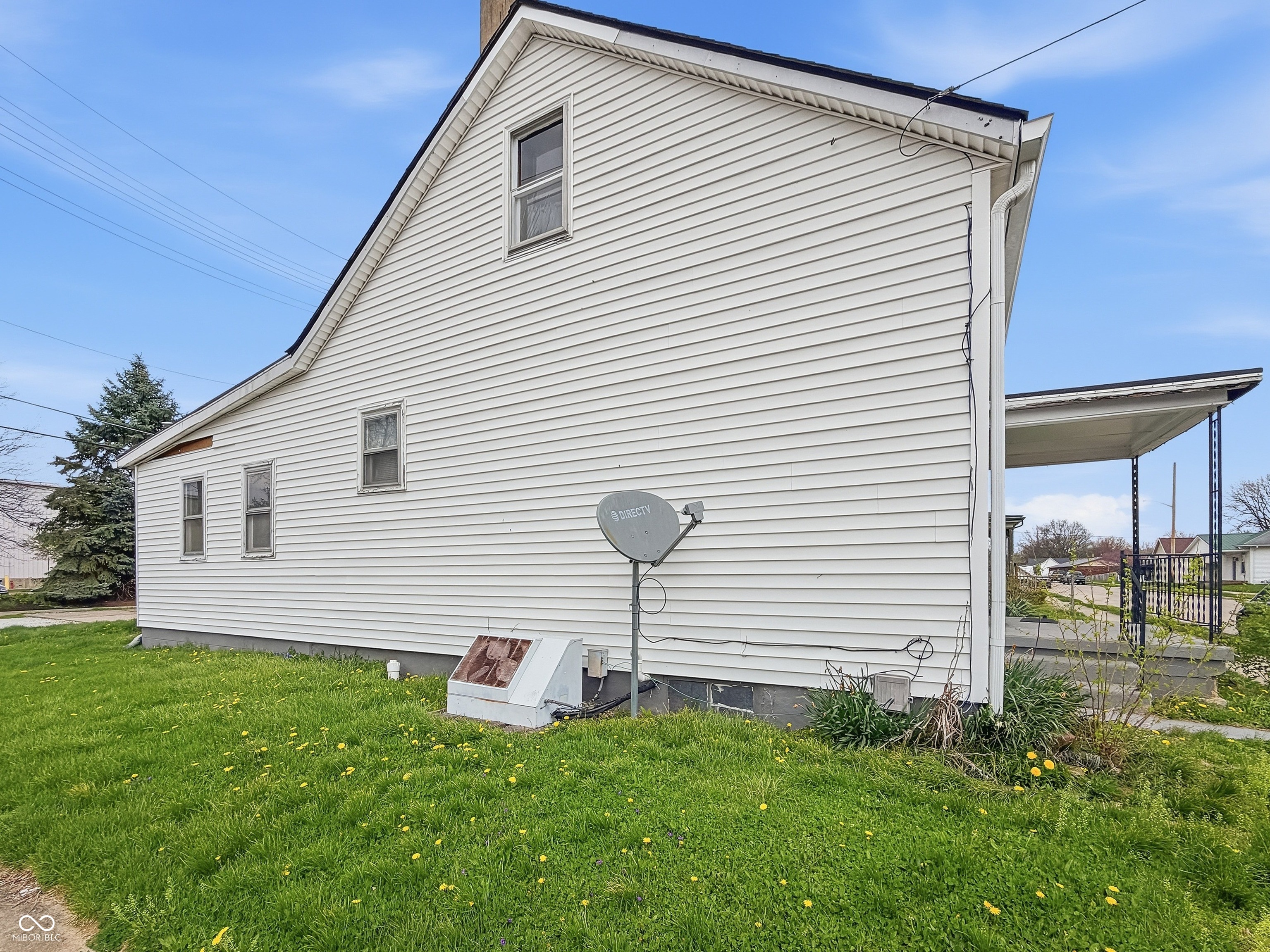 204 E Pennsylvania Street, Shelbyville, IN, 46176 photo 4 of 50
