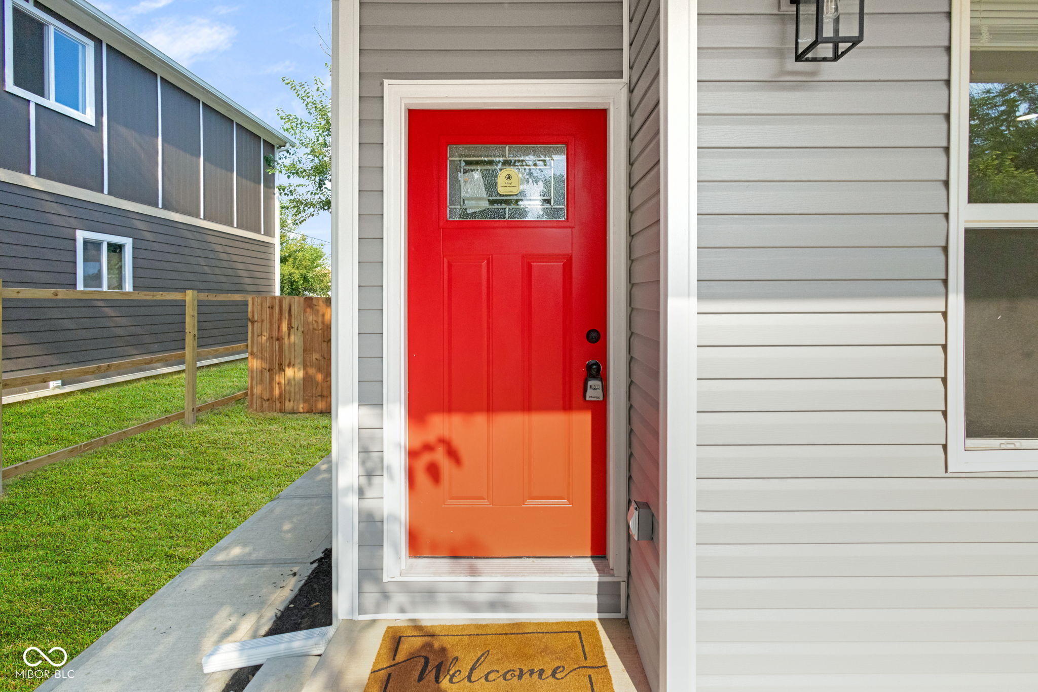 35 S Bradley Avenue, Indianapolis, IN, 46201 photo 4 of 42
