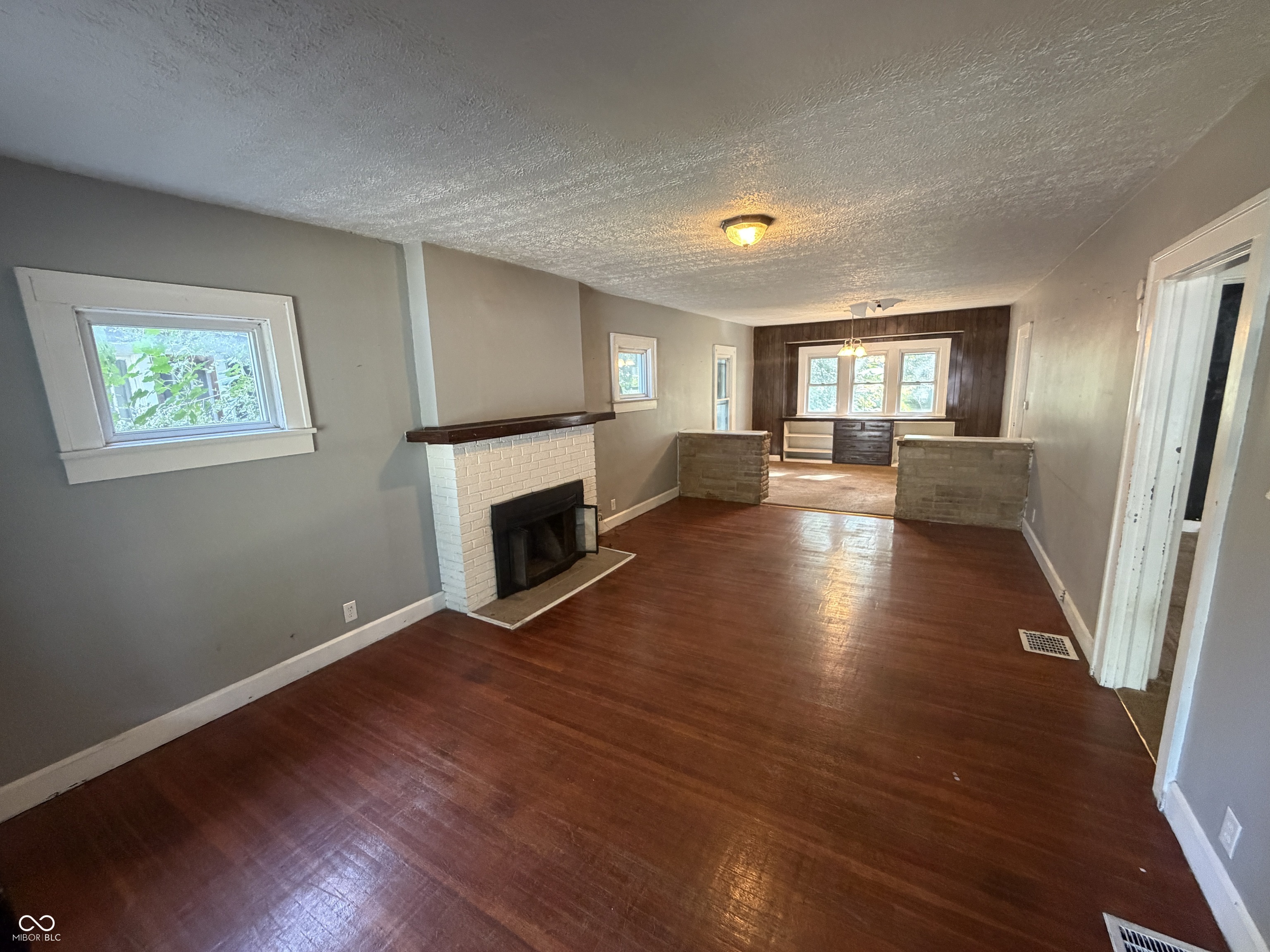 529 N Chester Avenue, Indianapolis, IN, 46201 photo 4 of 22