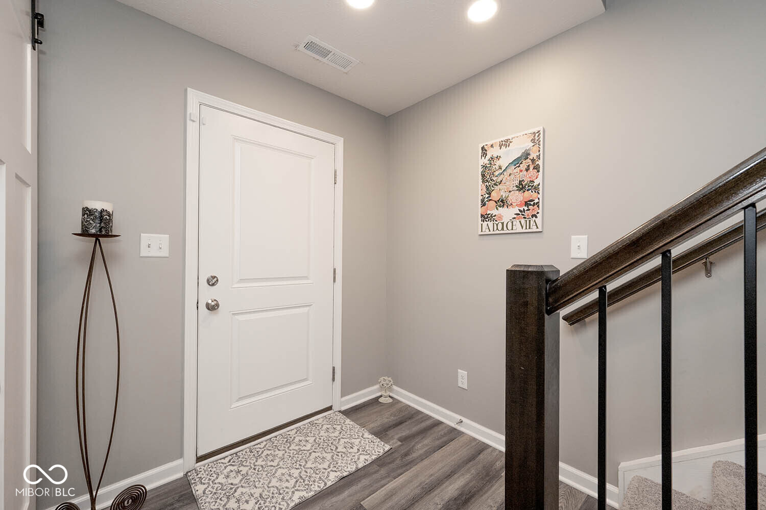 2919 Kirkbride Way, Indianapolis, IN, 46222 photo 4 of 34
