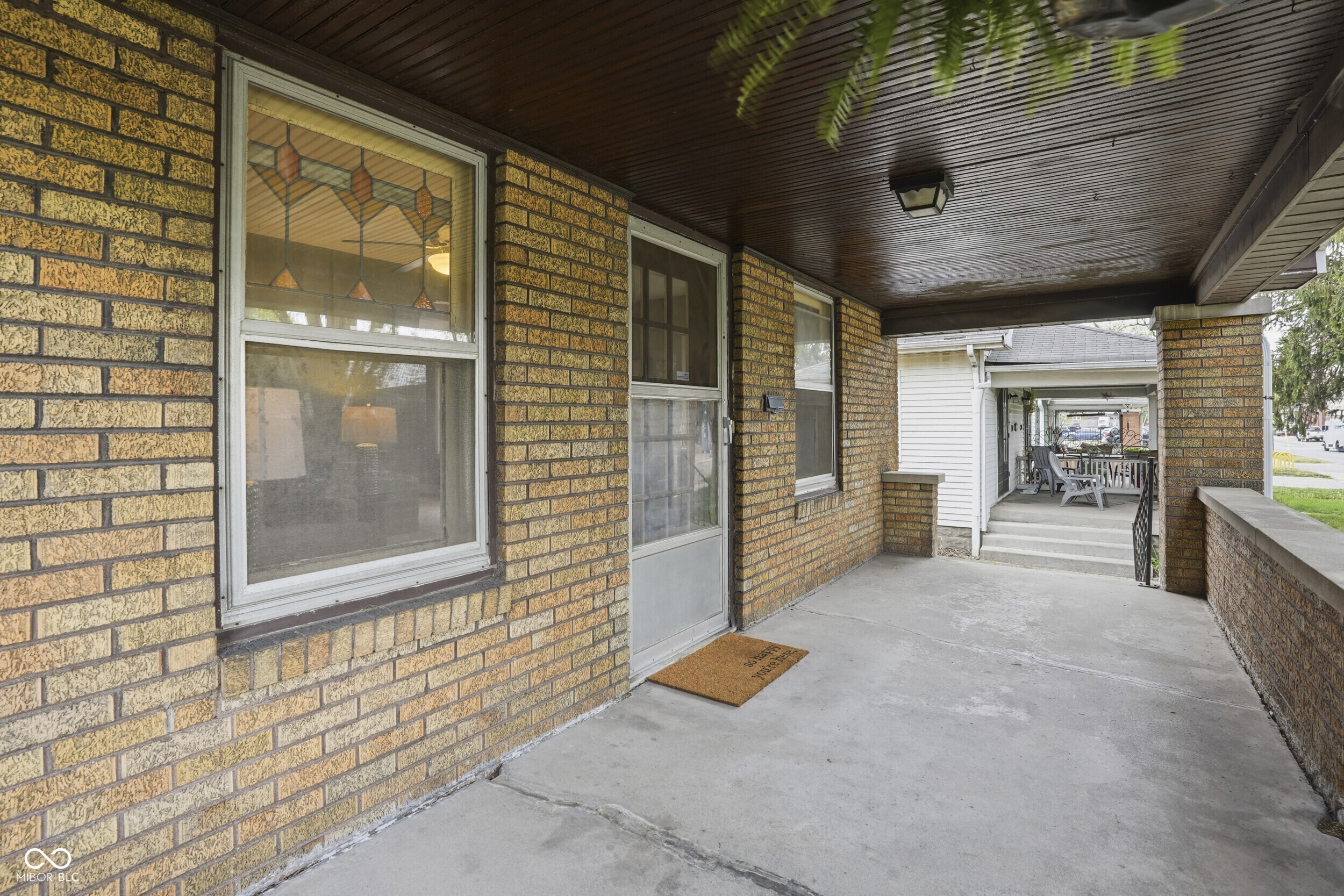 1025 N Bosart Avenue, Indianapolis, IN, 46201 photo 4 of 36