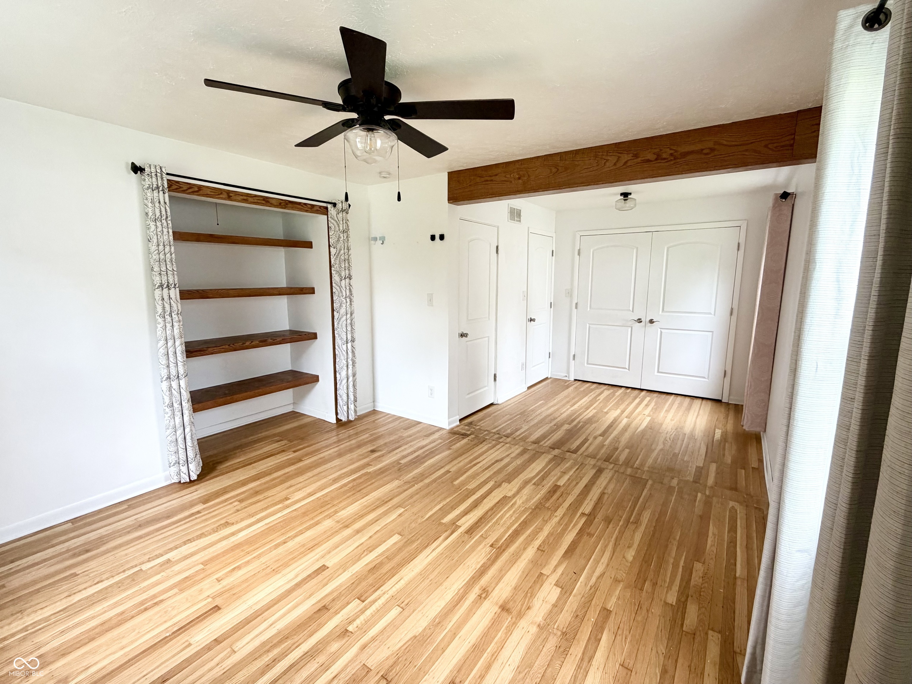 6314 N Keystone Avenue, Indianapolis, IN, 46220 photo 4 of 34