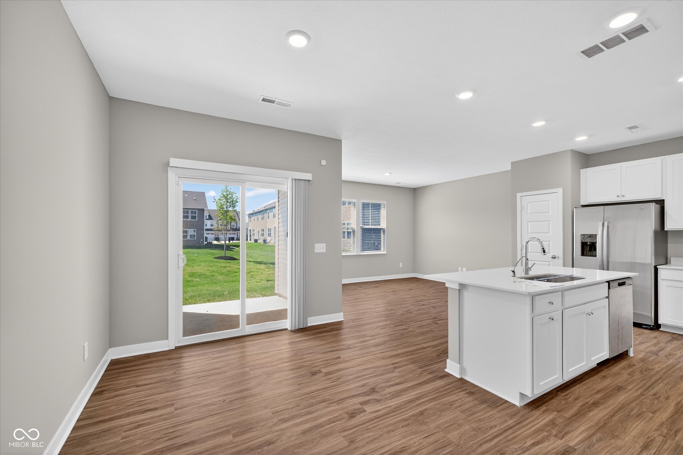 9587 Beckett Street, Avon, IN, 46123 photo 4 of 43