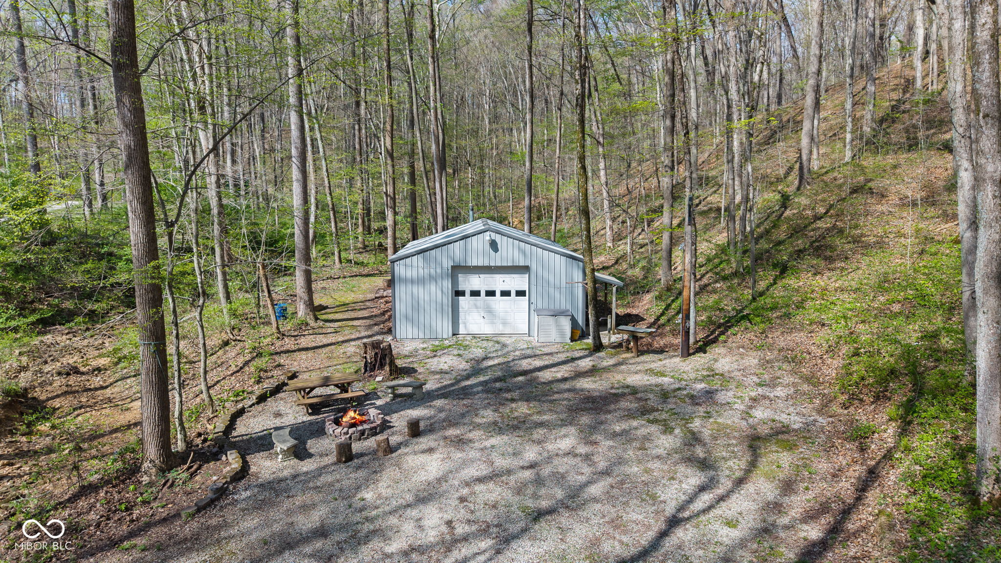 11040 E Purdue Farm Road, Dubois, IN, 47527 photo 4 of 53