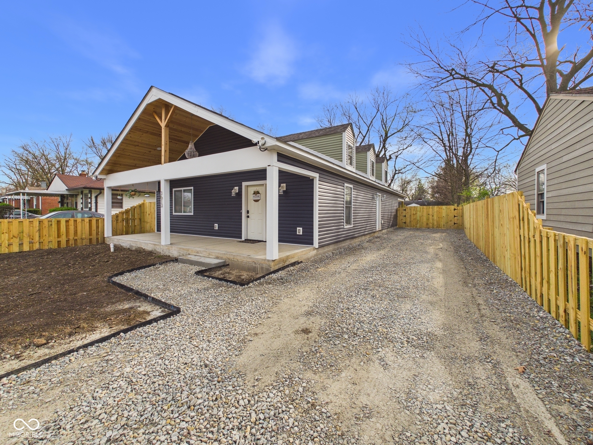 3613 N Riley Avenue, Indianapolis, IN, 46218 photo 4 of 29