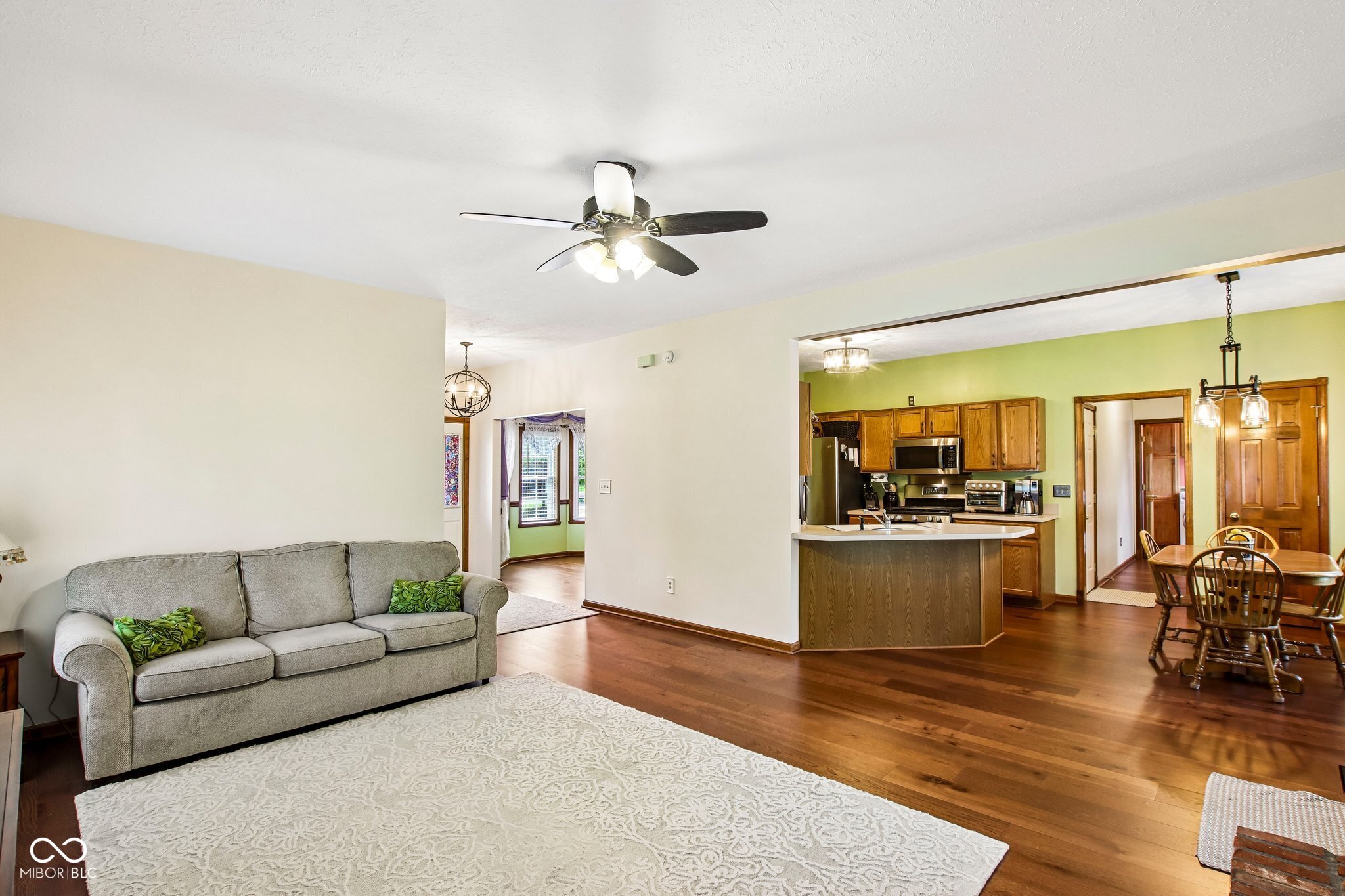 8344 Hunters Meadow Court, Indianapolis, IN, 46259 photo 4 of 56