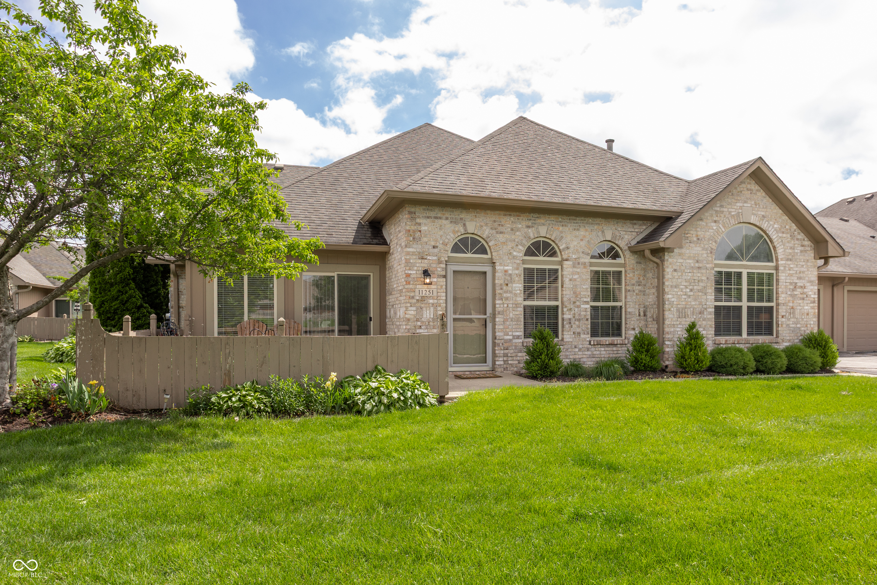 11251 Abington Place, Fishers, IN, 46038 photo 4 of 41