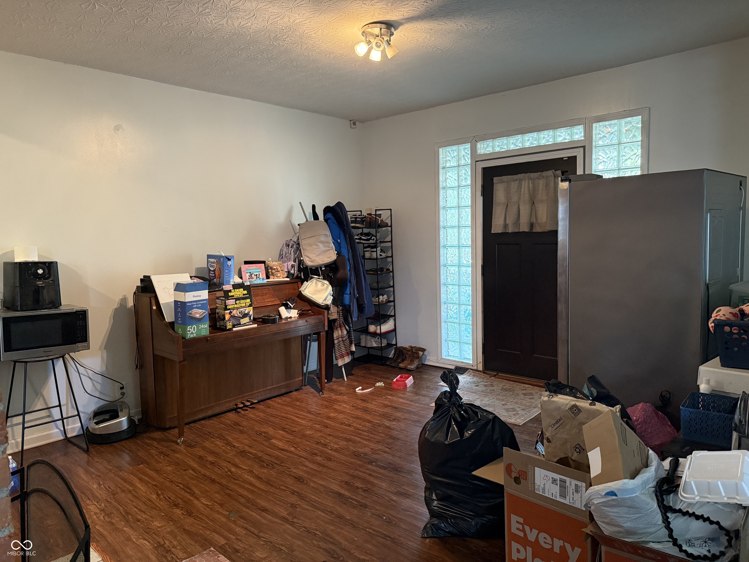 1214 N Tacoma Avenue, Indianapolis, IN, 46201 photo 4 of 23