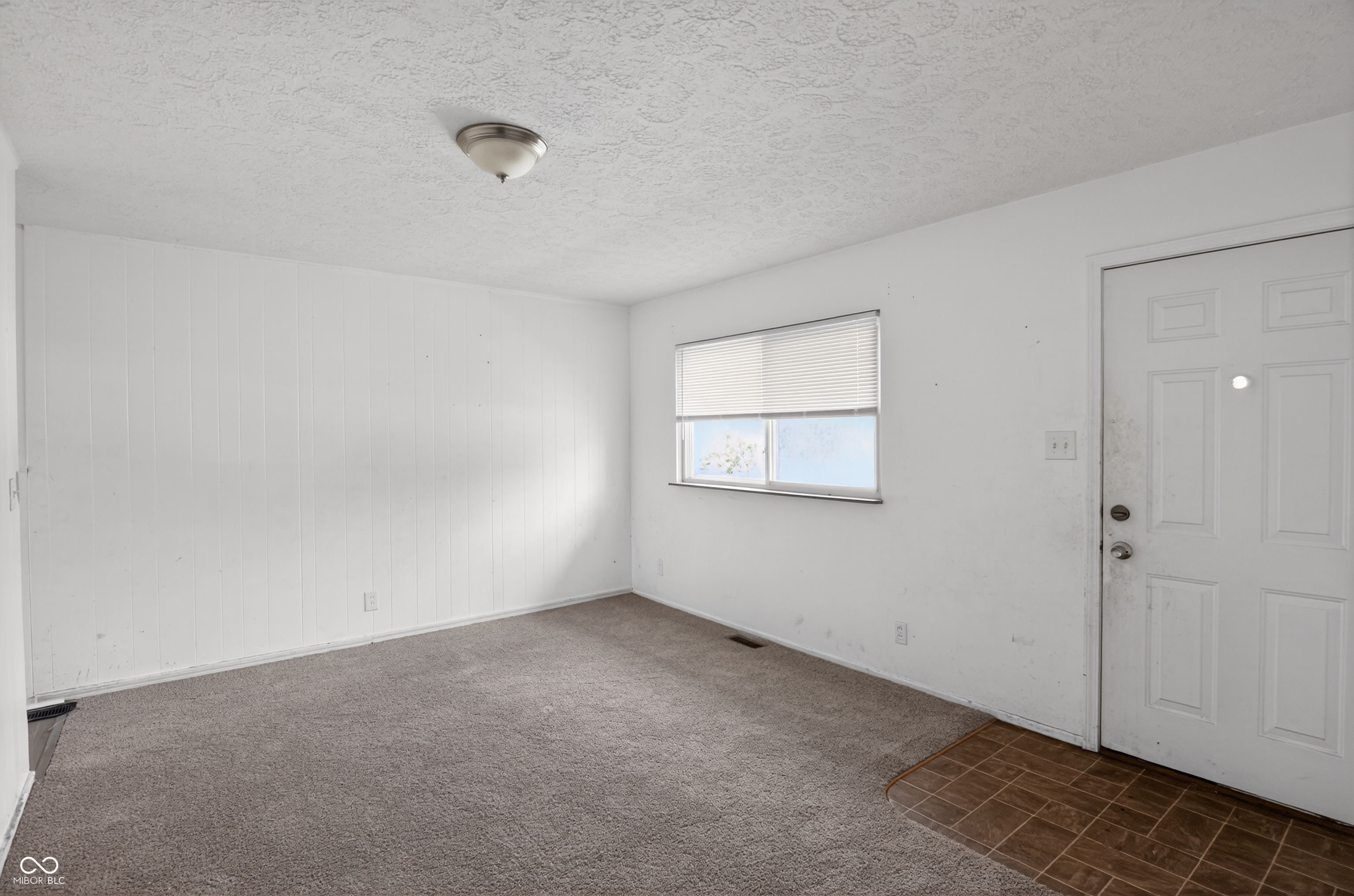3302 Wellington Avenue, Indianapolis, IN, 46226 photo 4 of 23