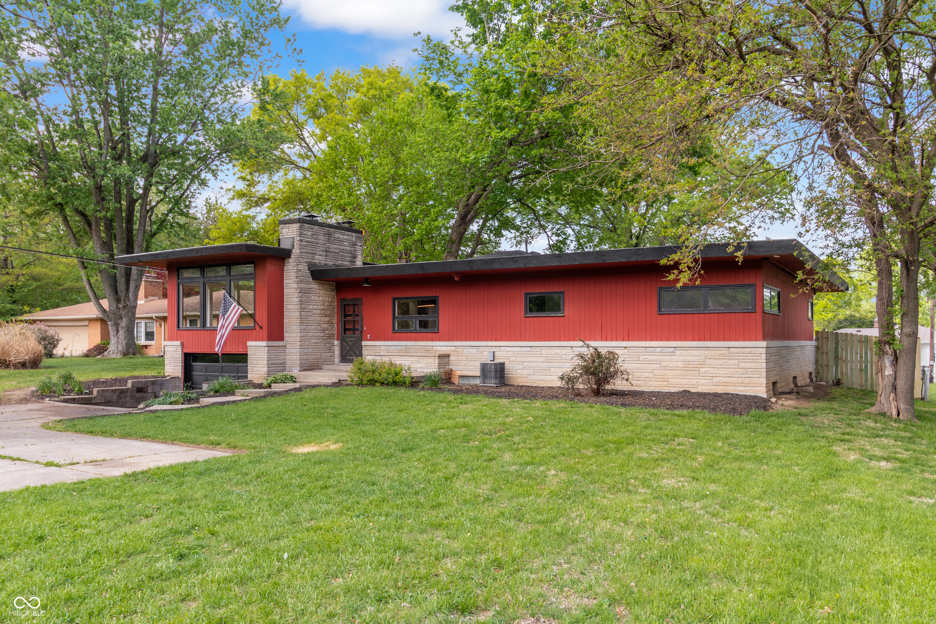3544 Tulip Drive, Indianapolis, IN, 46227 photo 4 of 49