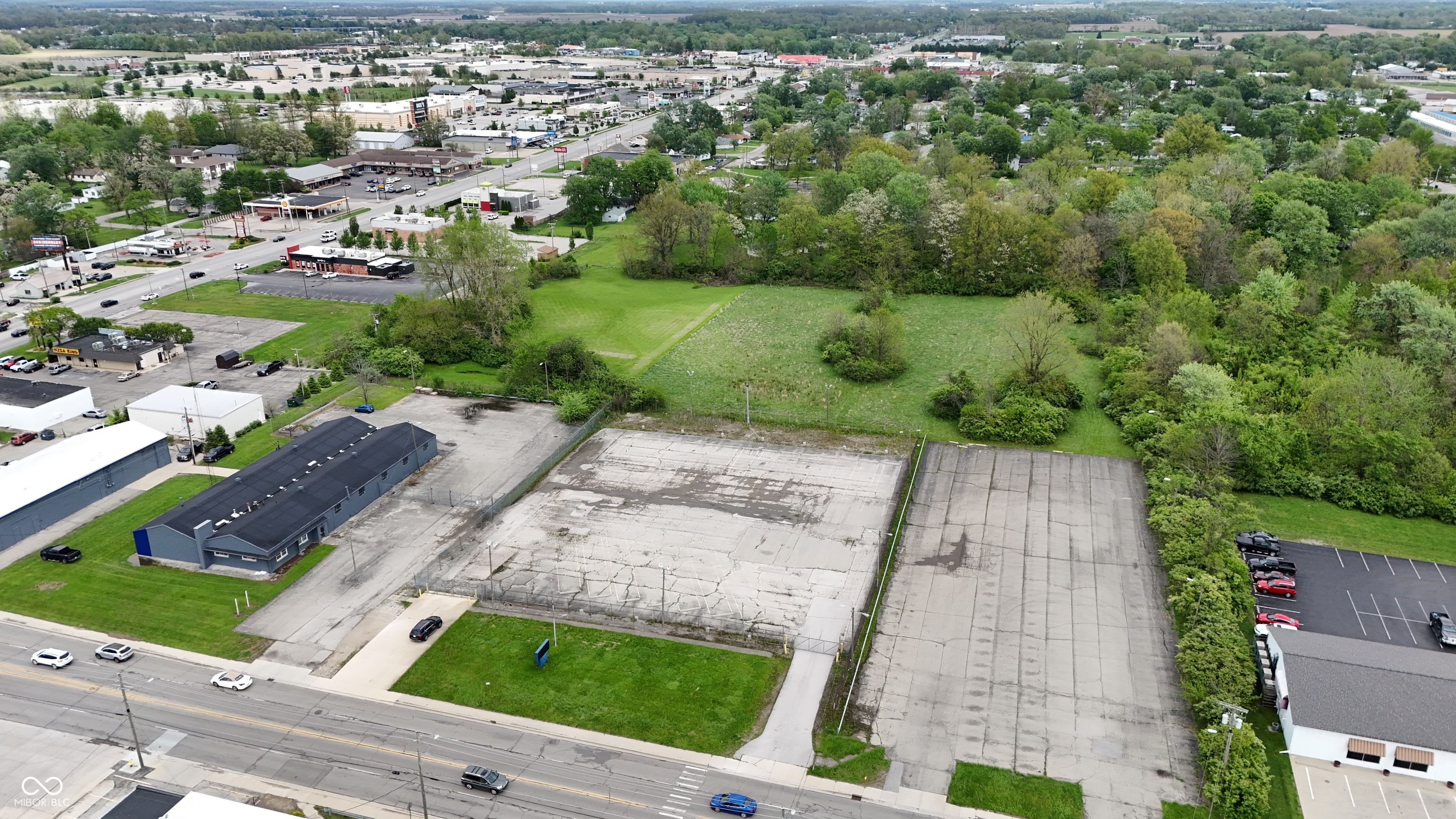 2900 N Walnut Street, Muncie, IN, 47303 photo 4 of 6