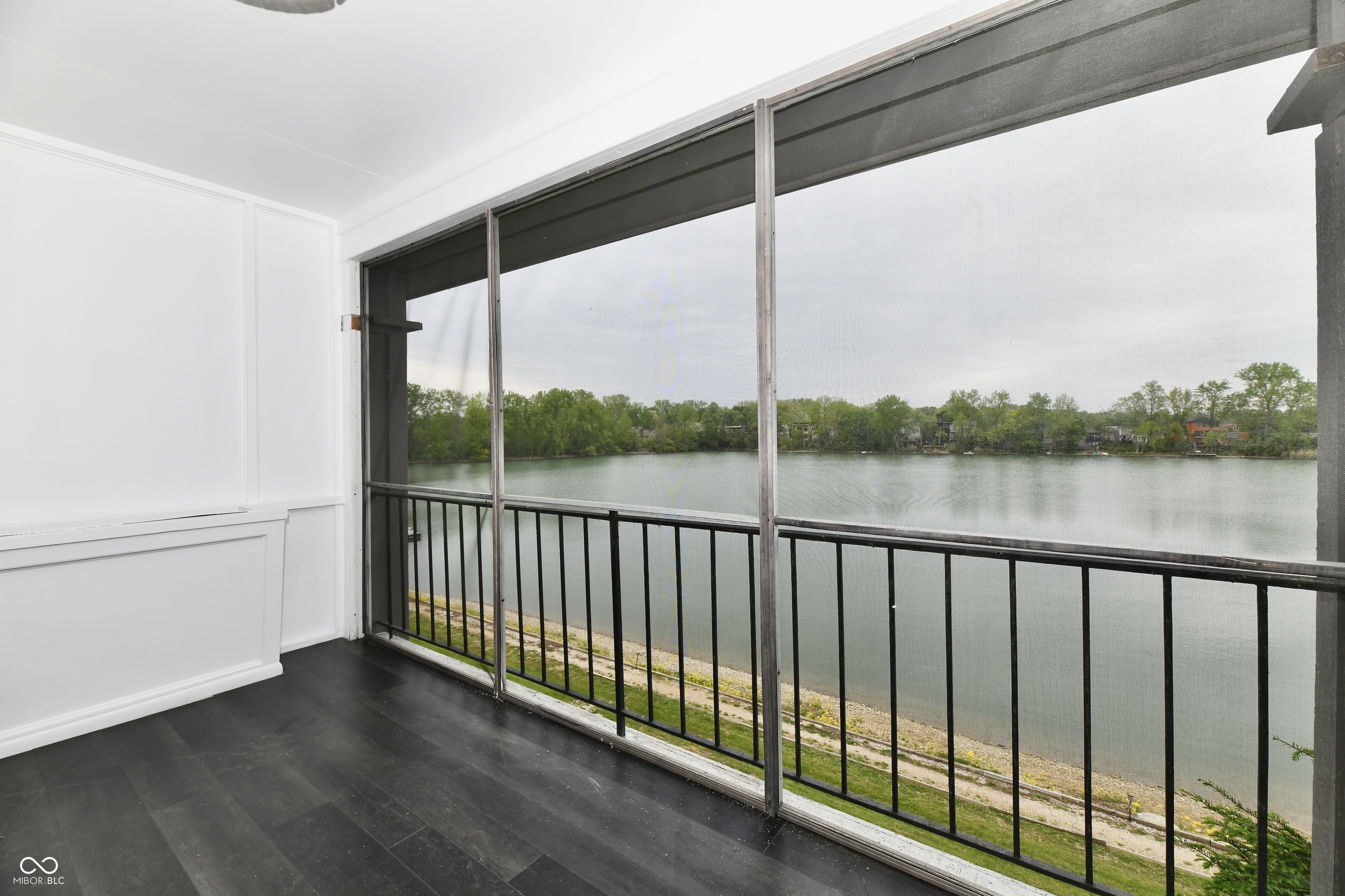3016 Lake Shore Drive #E, Indianapolis, IN, 46205 photo 4 of 20