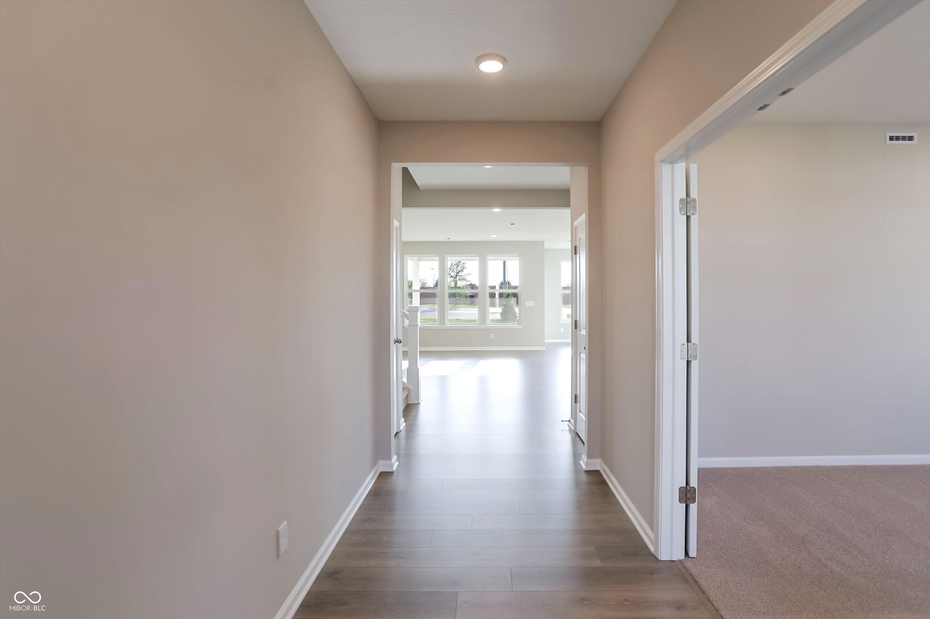 7128 Portico Lane, McCordsville, IN, 46055 photo 4 of 55