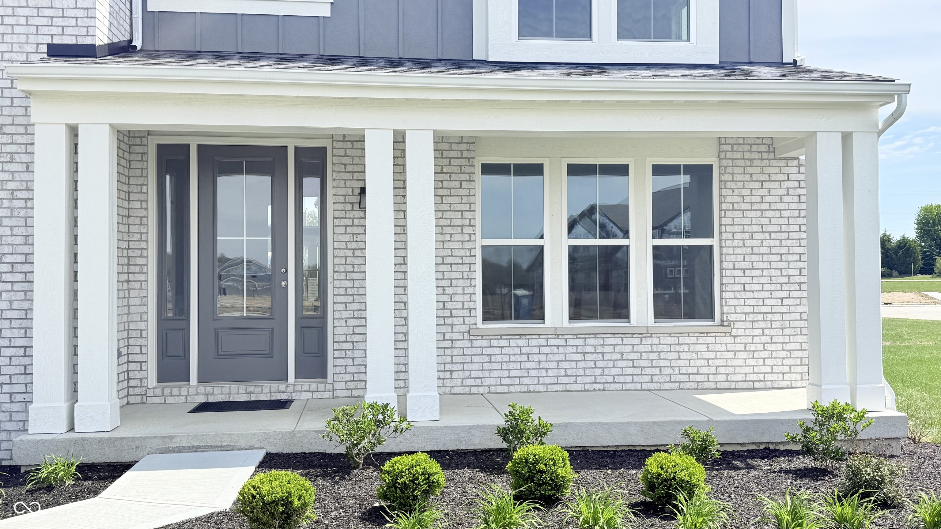 6933 Bayview Run, McCordsville, IN, 46055 photo 4 of 67