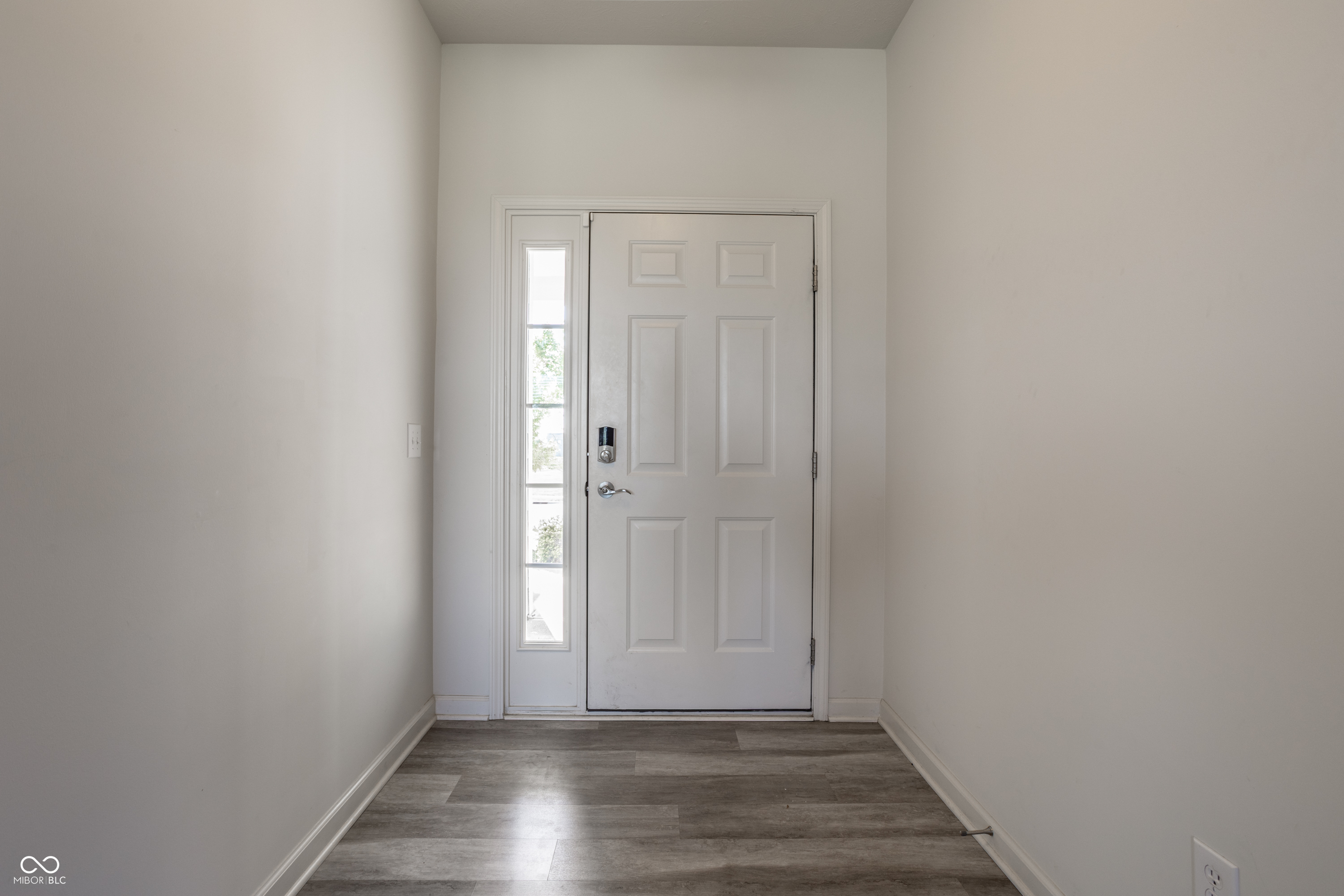 13514 Lamb Drive, Fishers, IN, 46037 photo 4 of 34