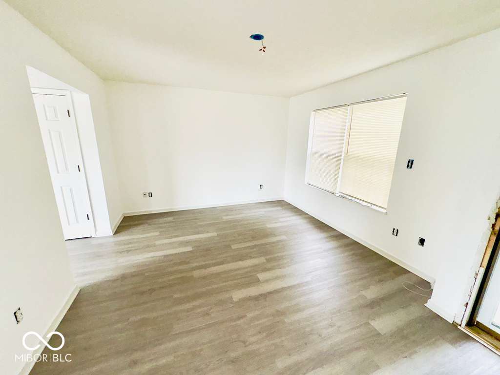 3827 Hornickel Drive, Indianapolis, IN, 46235 photo 4 of 19