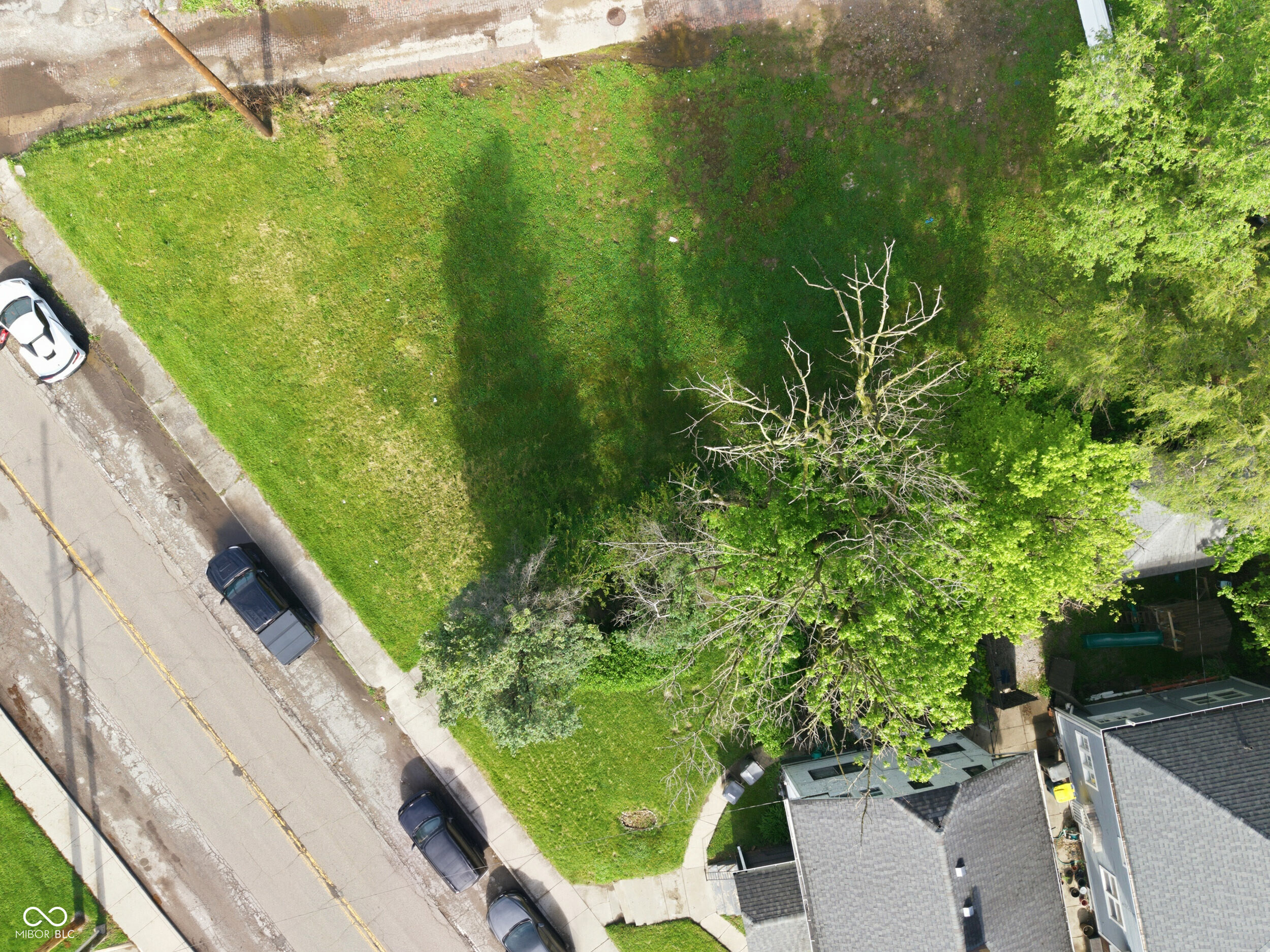 722 Fairfield Avenue, Indianapolis, IN, 46205 photo 4 of 5
